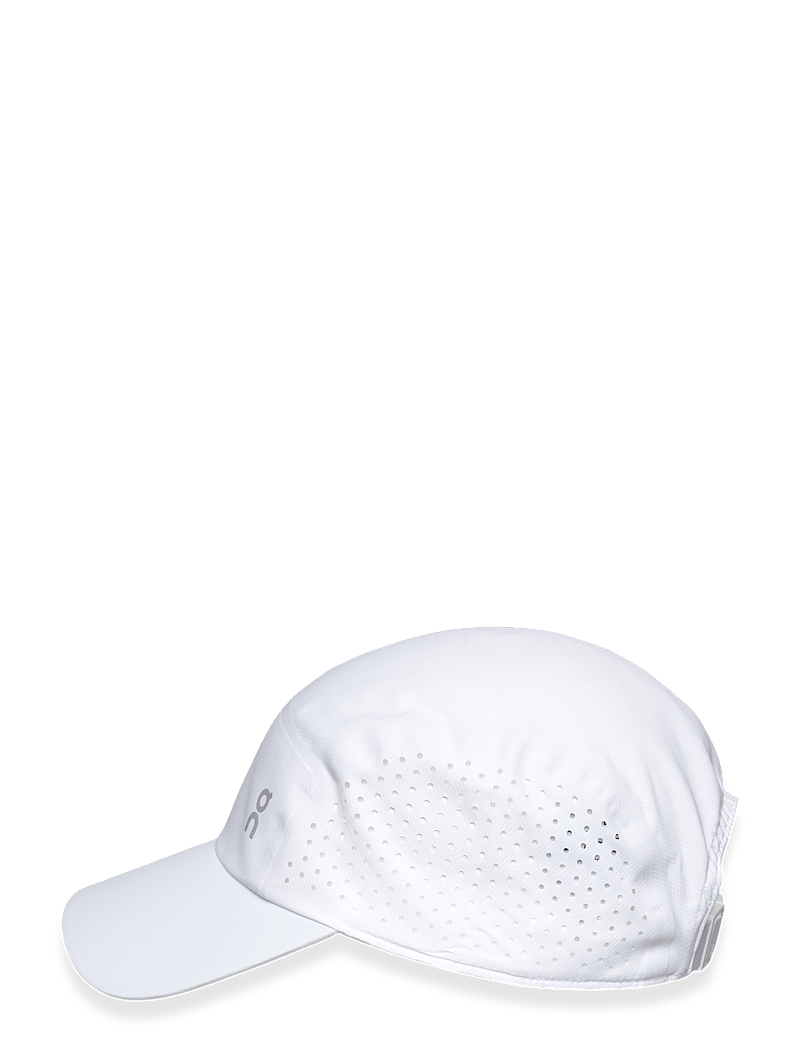 On - Lightweight Cap - kepsar - white - 1