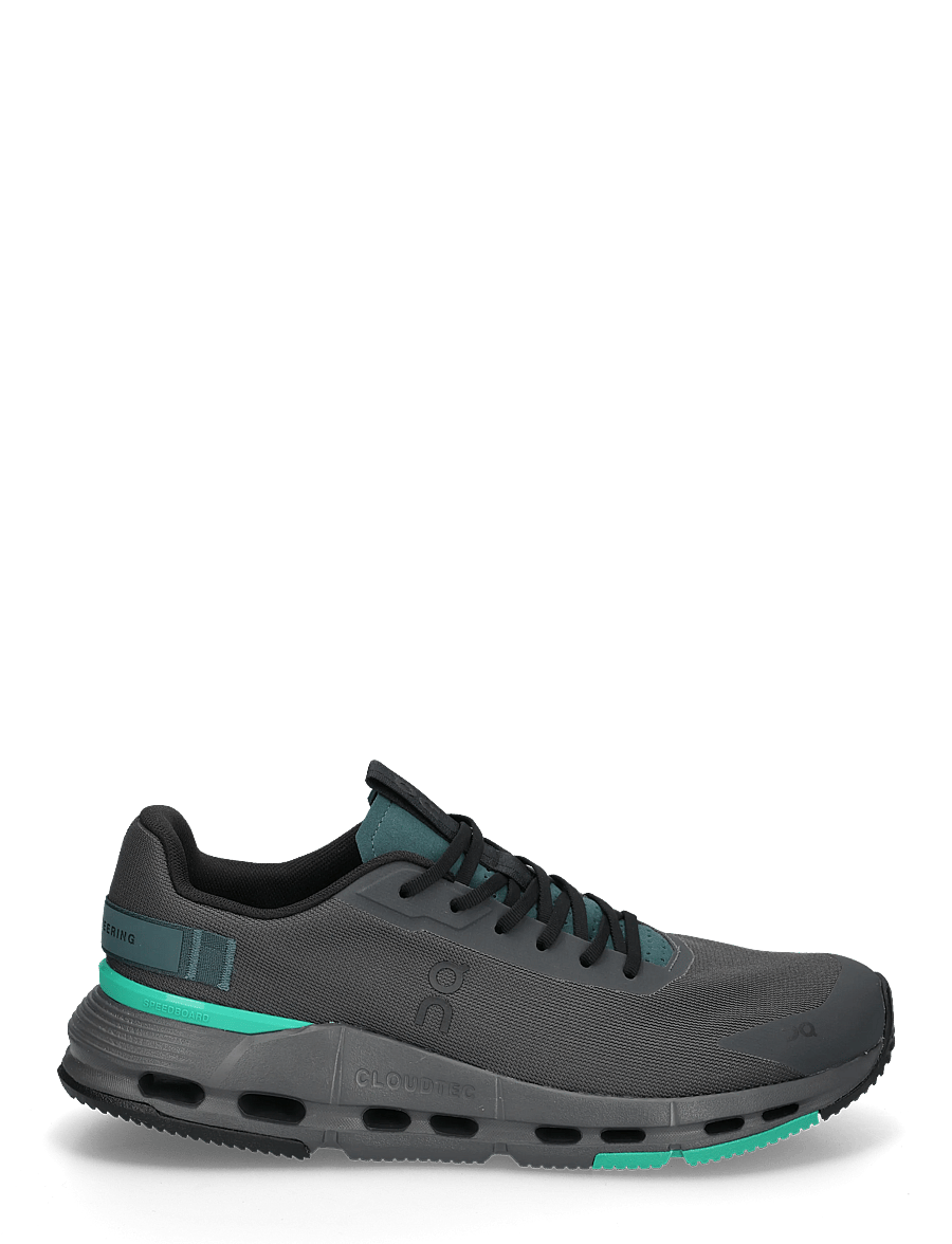 On - Cloudnova Form 2 - low tops - black | eclipse - 2
