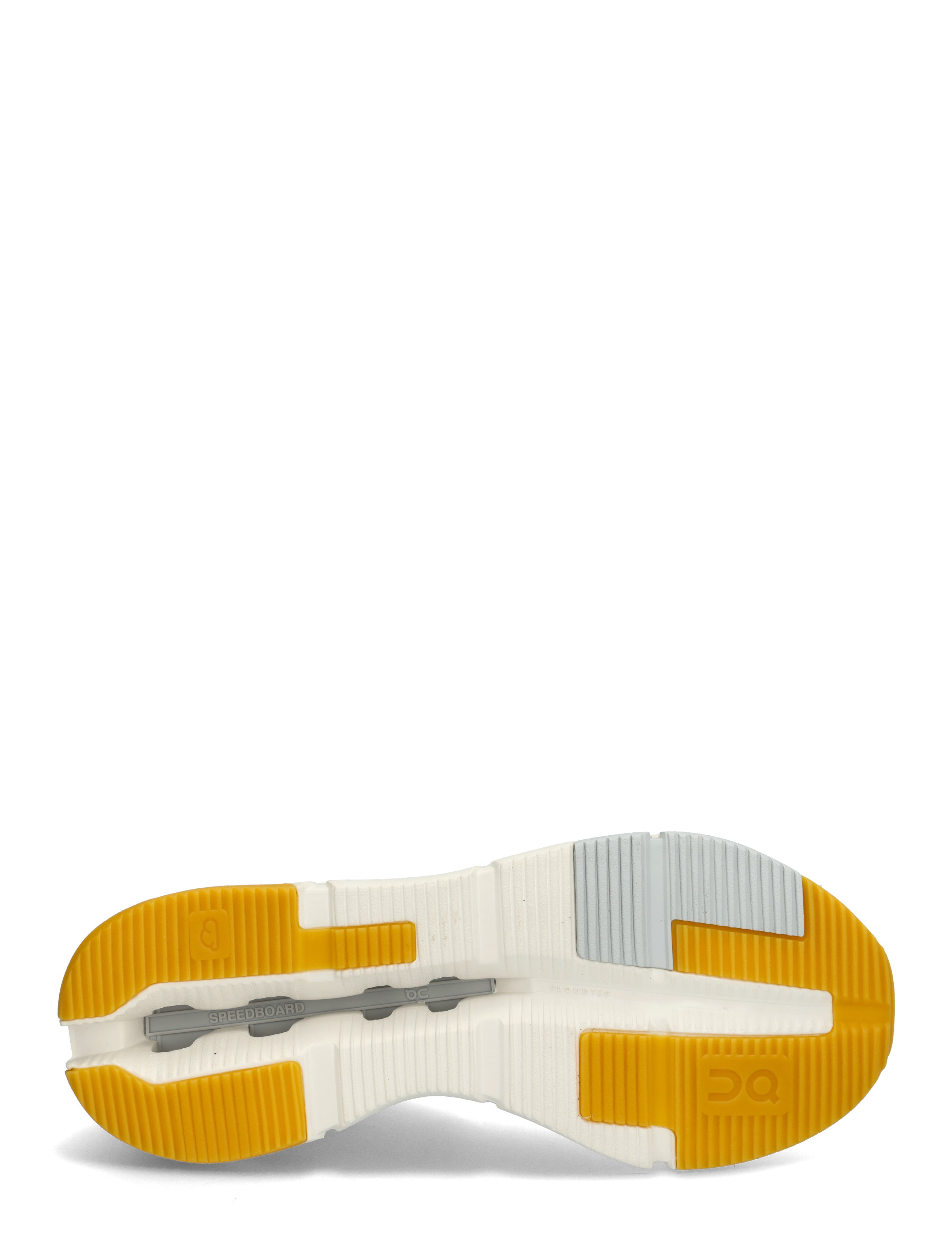 On - Cloudnova Form 2 - lave sneakers - white | ivory - 4
