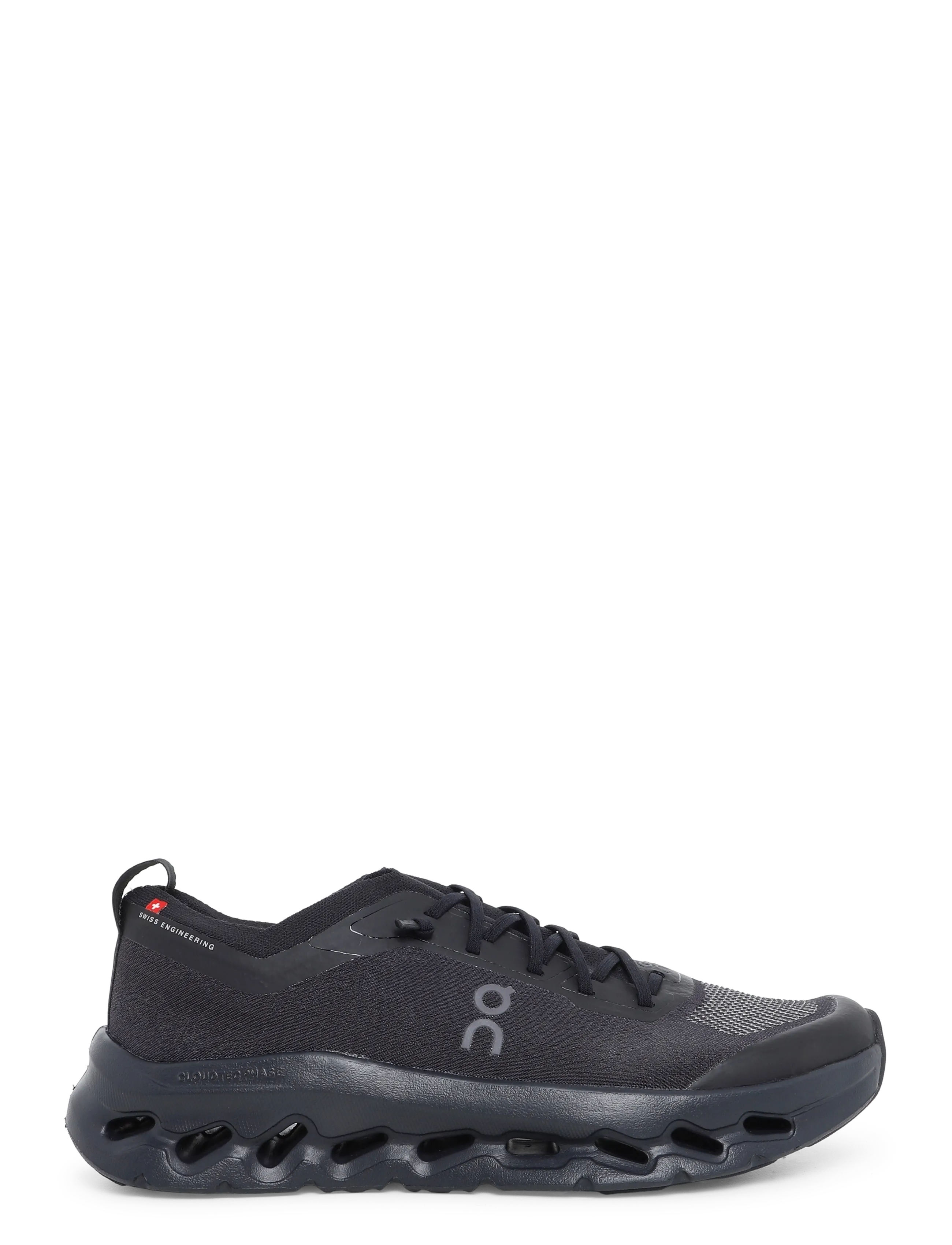 On - Cloudtilt Moon - black | black - 2