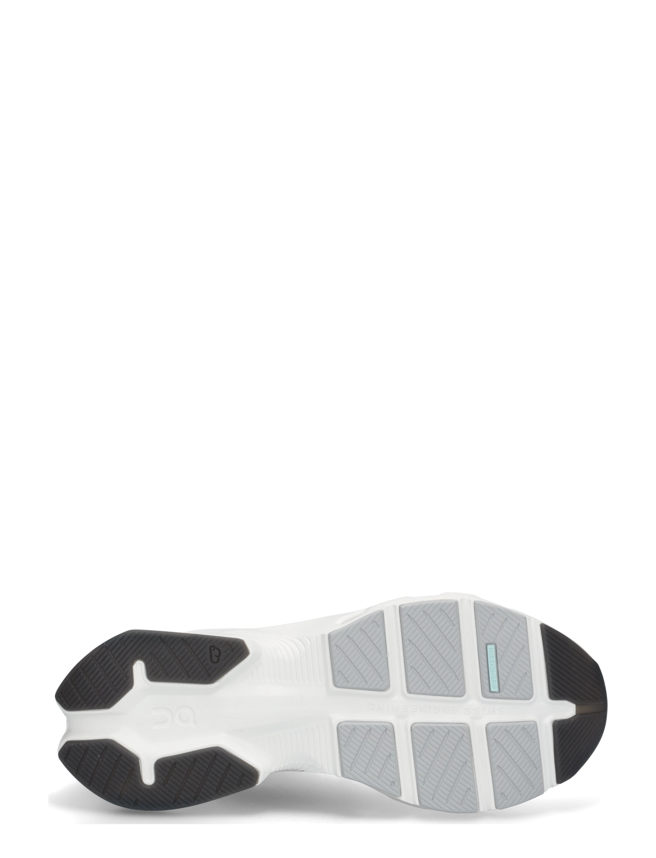 On - Cloudpulse 2 - träningsskor - white | black - 4