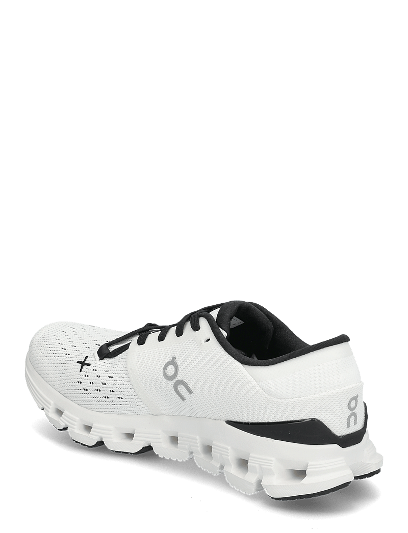 On - Cloud X 4 - jooksujalatsid - ivory | black - 2