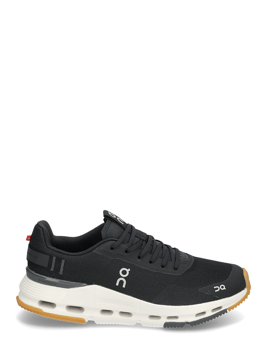 On - Cloudnova Form 2 - lave sneakers - black | ivory - 1