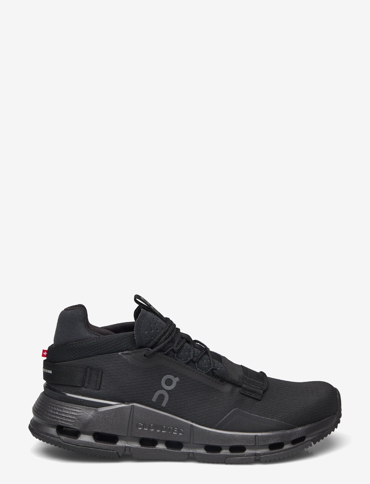 On - Cloudnova 2 - low top sneakers - all black - 1