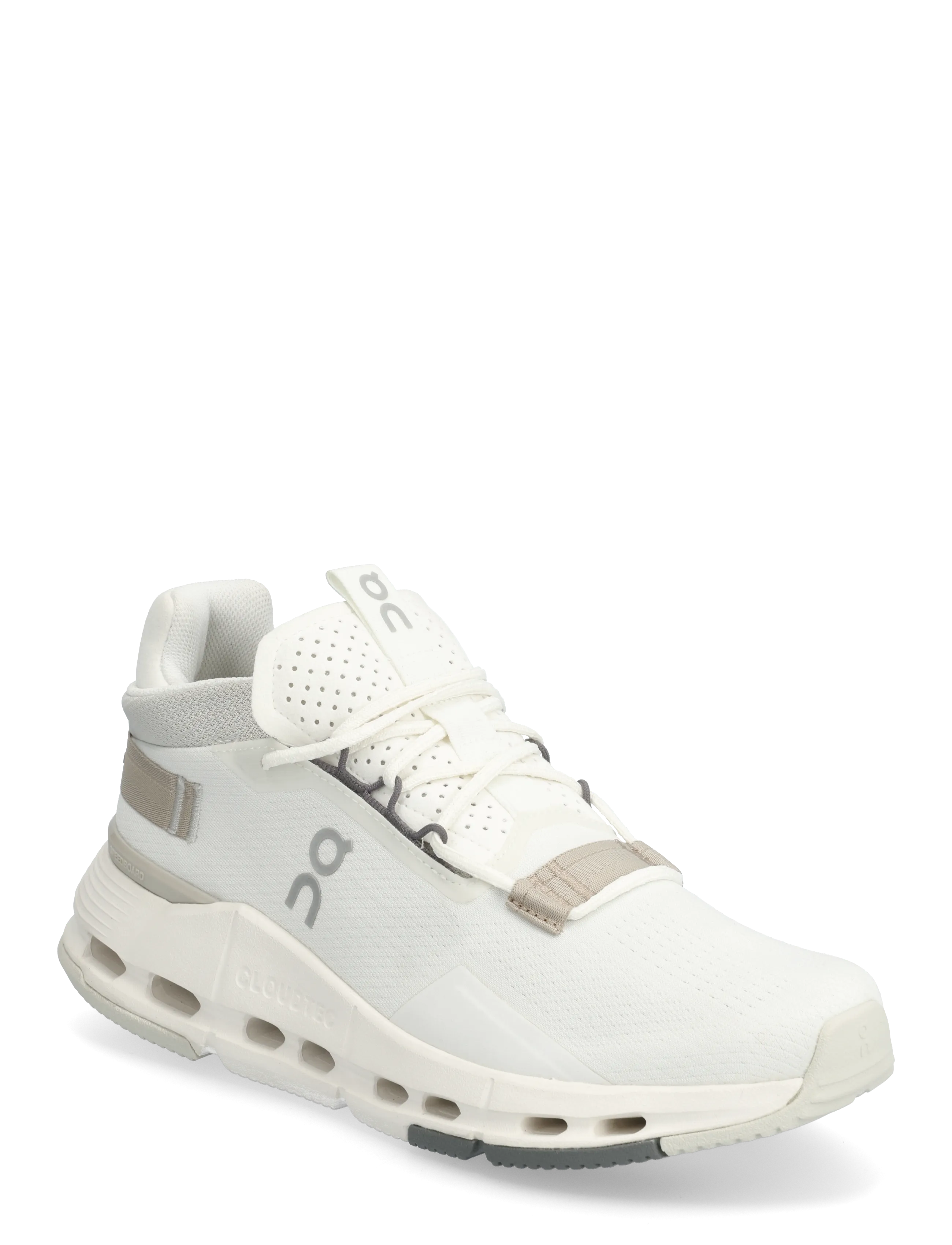 On Cloudnova 2, 37, White, Sport Sneakers > Sport Low Top Sneakers, Dame