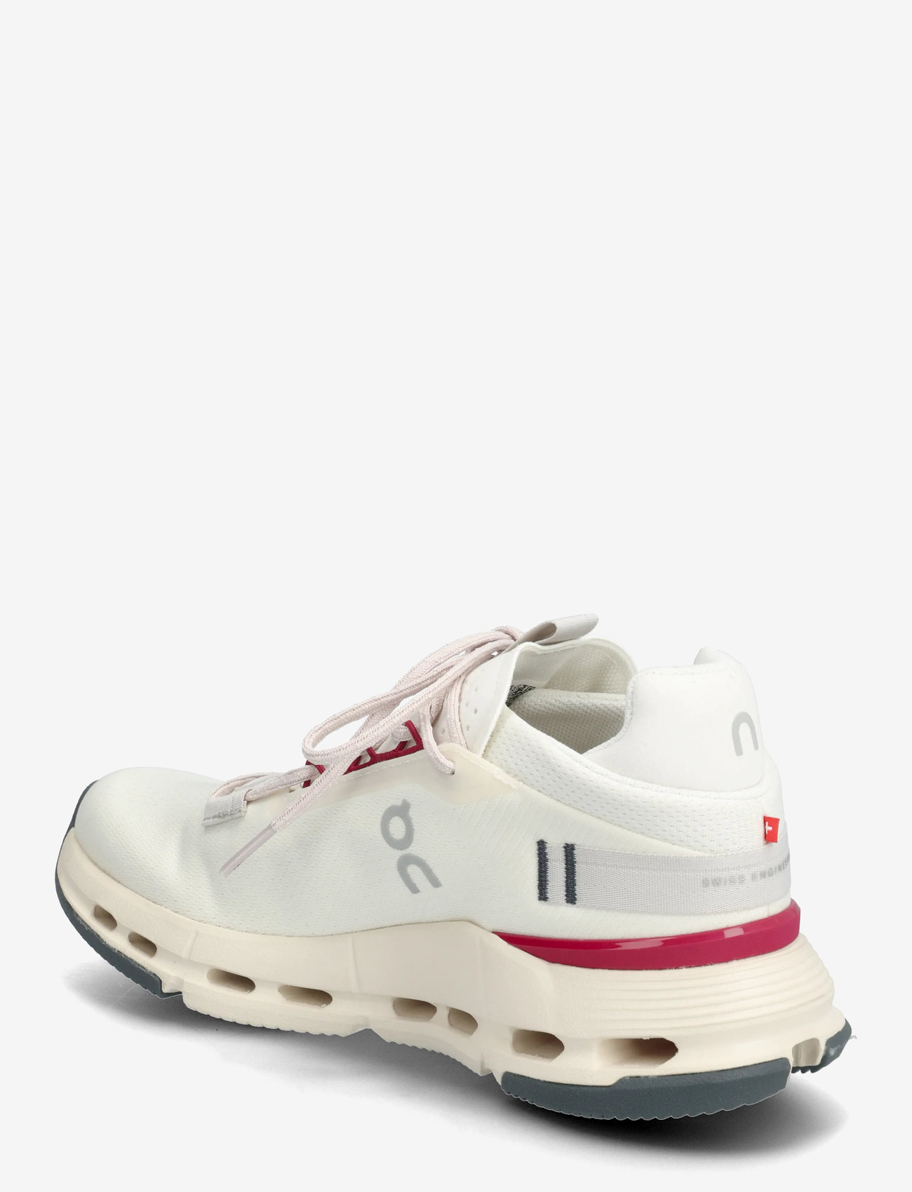 On - Cloudnova 2 - sneakers - ivory | grenadine - 2
