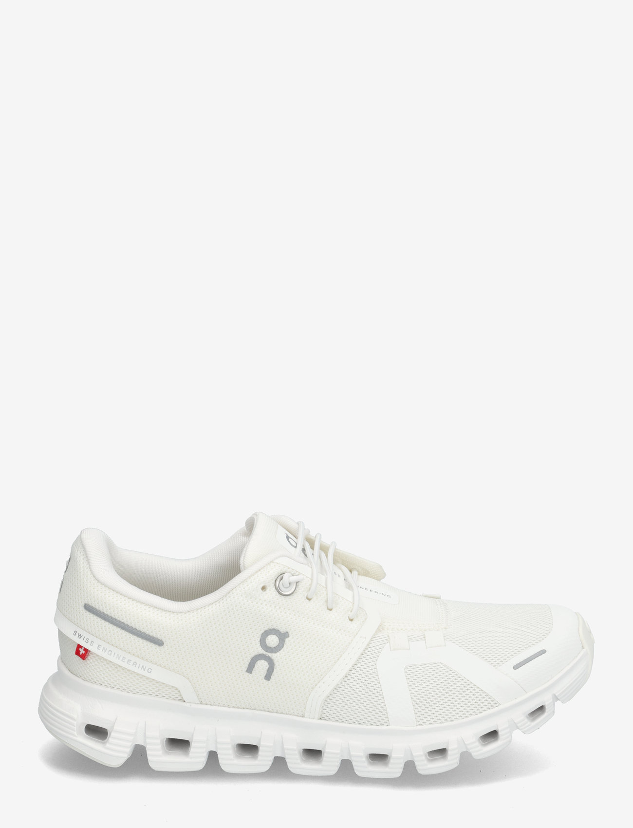 On - Cloud 6 - schuhe - white | white - 1