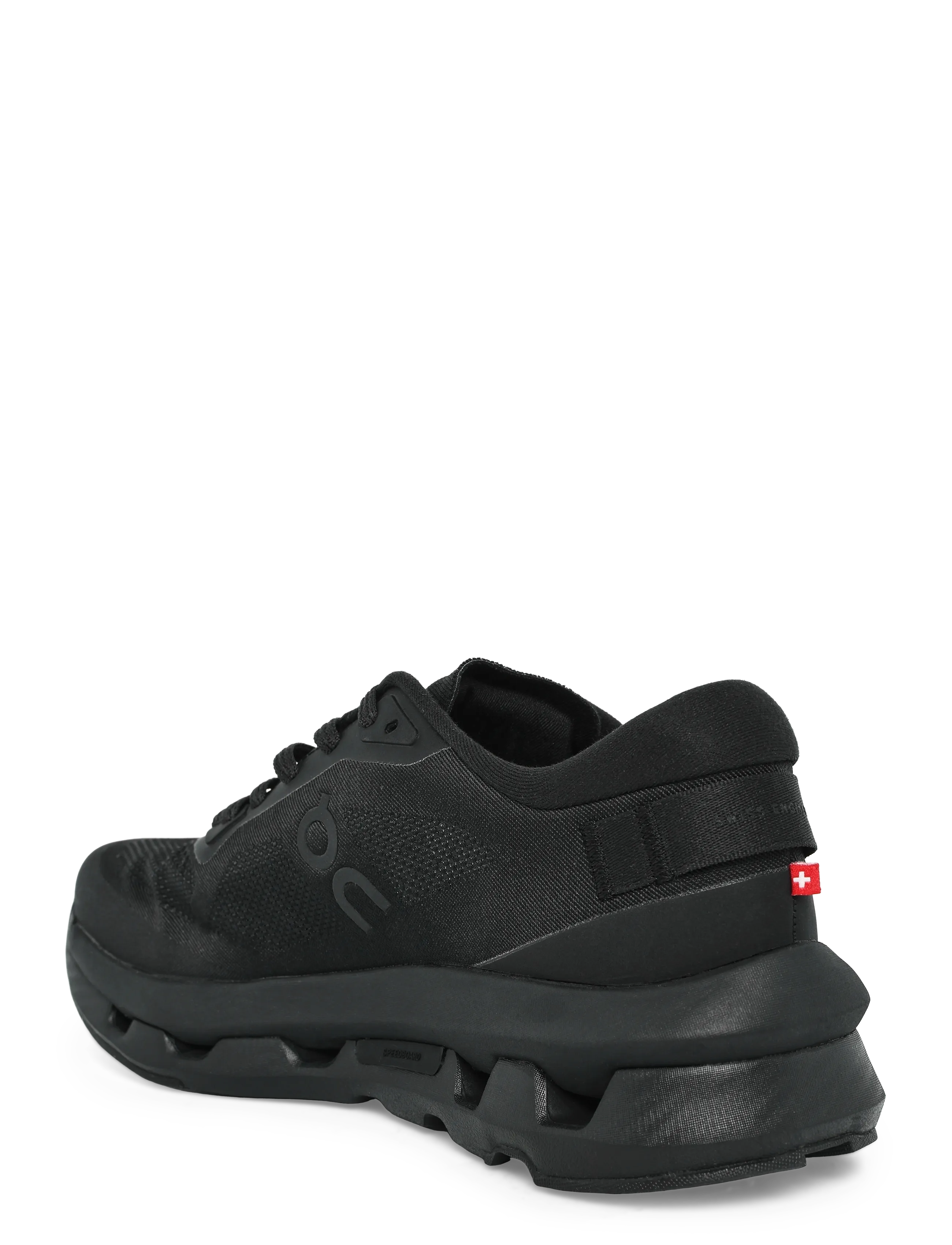 On - Cloudzone - niedrige sneakers - black | eclipse - 1