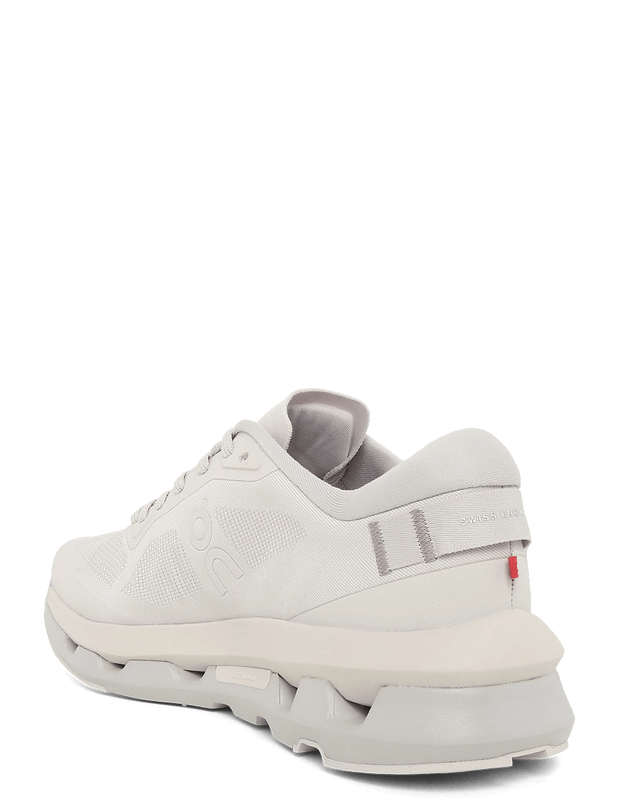 On - Cloudzone - niedrige sneakers - pearl | truffle - 1