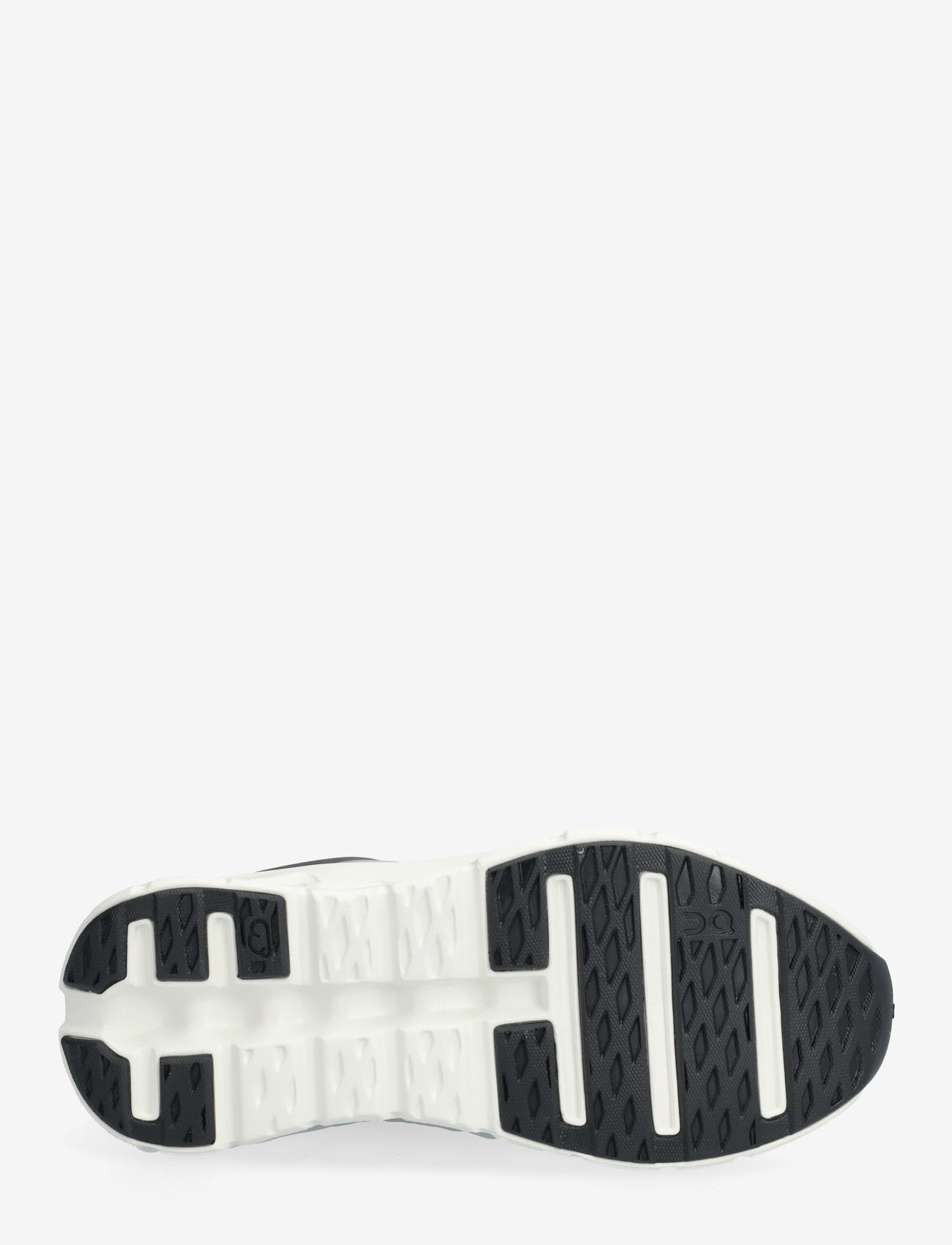 On - Cloudtilt Remix - lave sneakers - black | ivory - 4