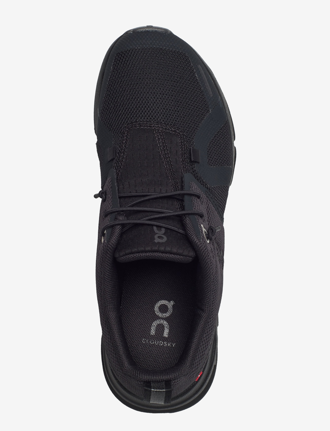 On - Cloud Sky - all black - 3