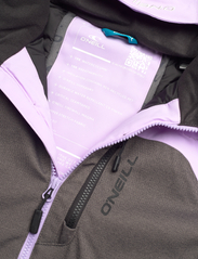 O'neill - CARBONITE JACKET - slēpošanas virsjakas - purple rose colour block - 3