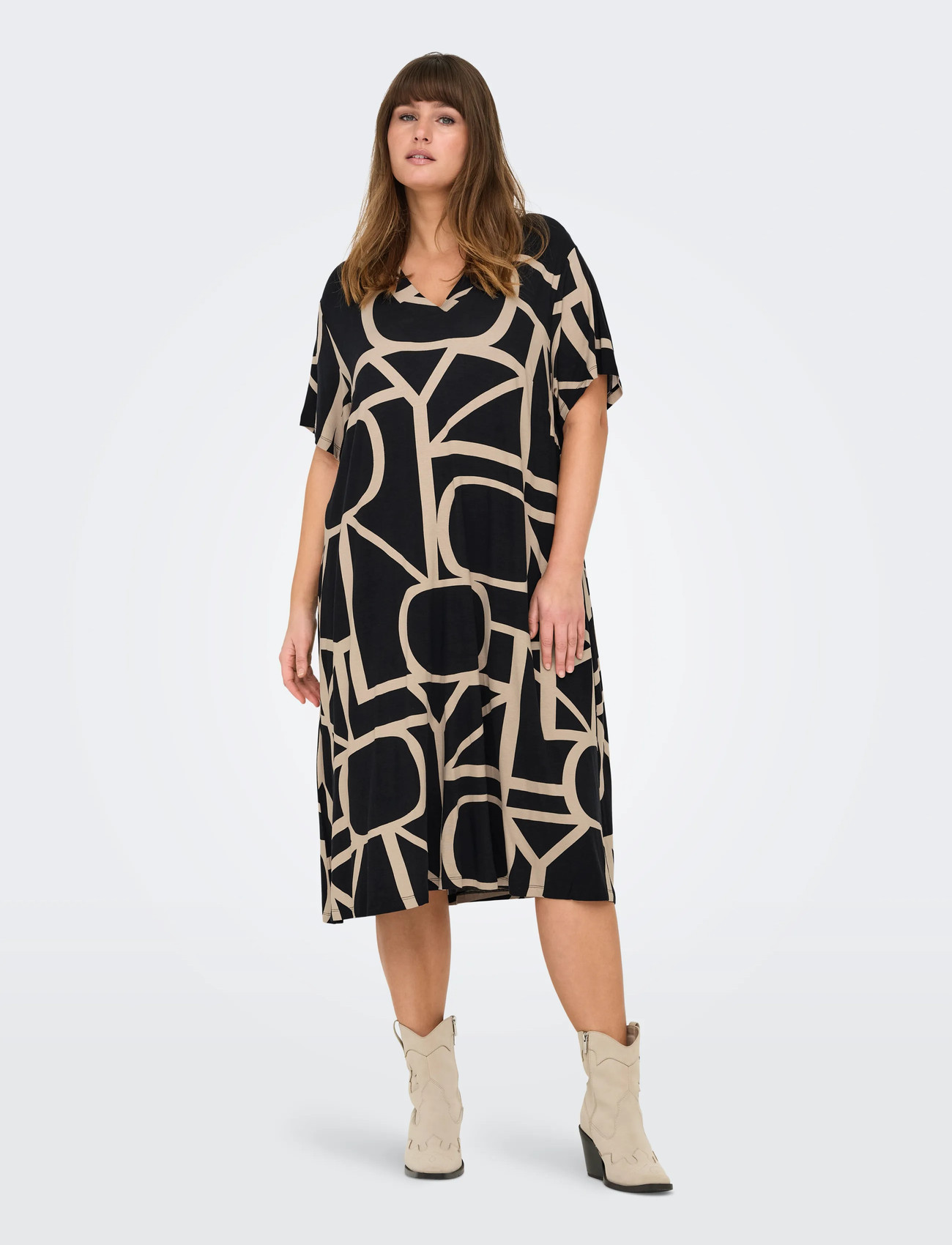 ONLY Carmakoma Carfyrla S/S V-Neck Blk Aop Dress Noos - - 42-44 1