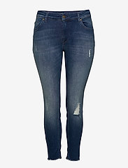 ONLY Carmakoma - CARWILLY REG SKINNY ANK JEANS MBD NOOS - skinny jeans - medium blue denim - 0