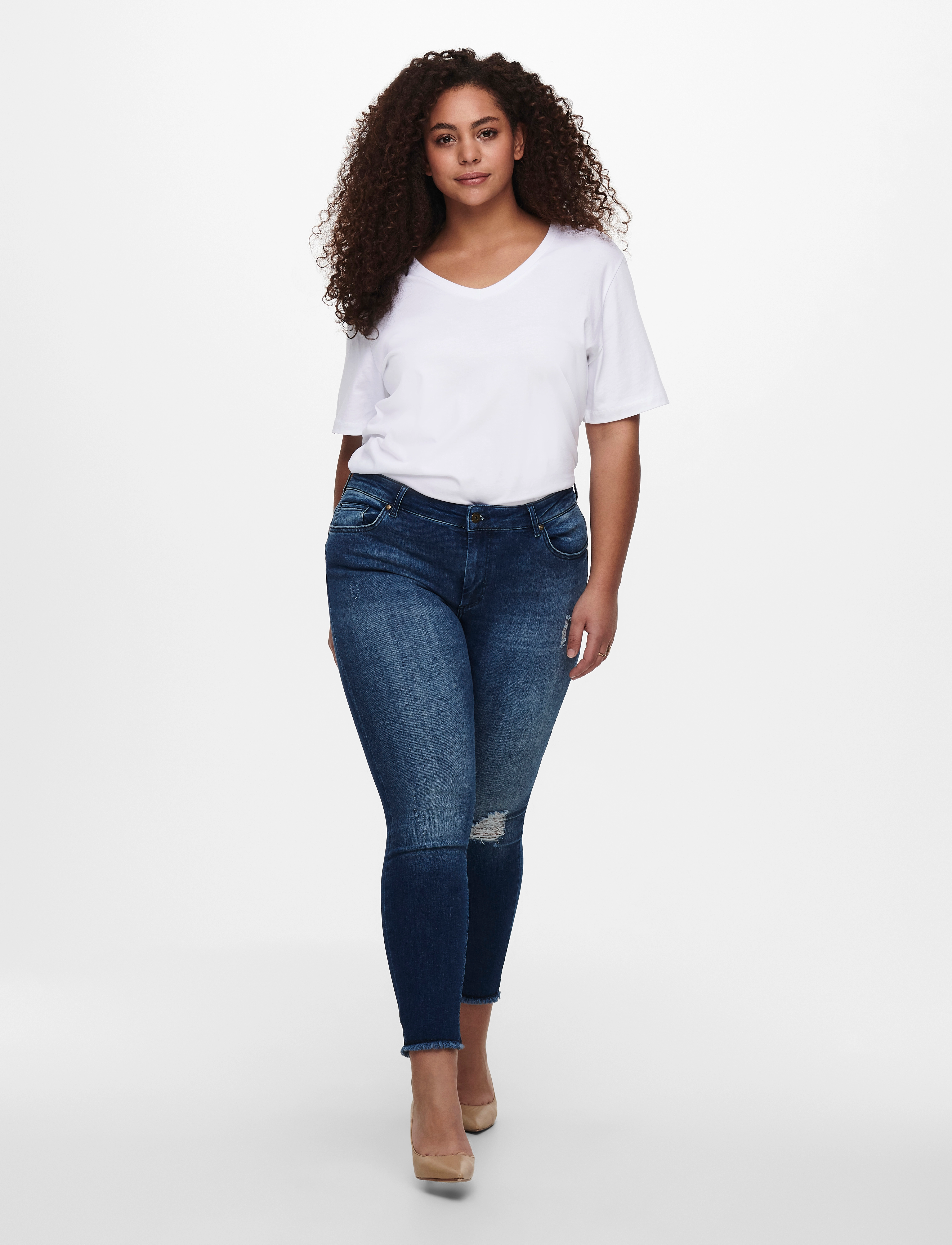 ONLY Carmakoma - CARWILLY REG SKINNY ANK JEANS MBD NOOS - jeans skinny - medium blue denim - 4