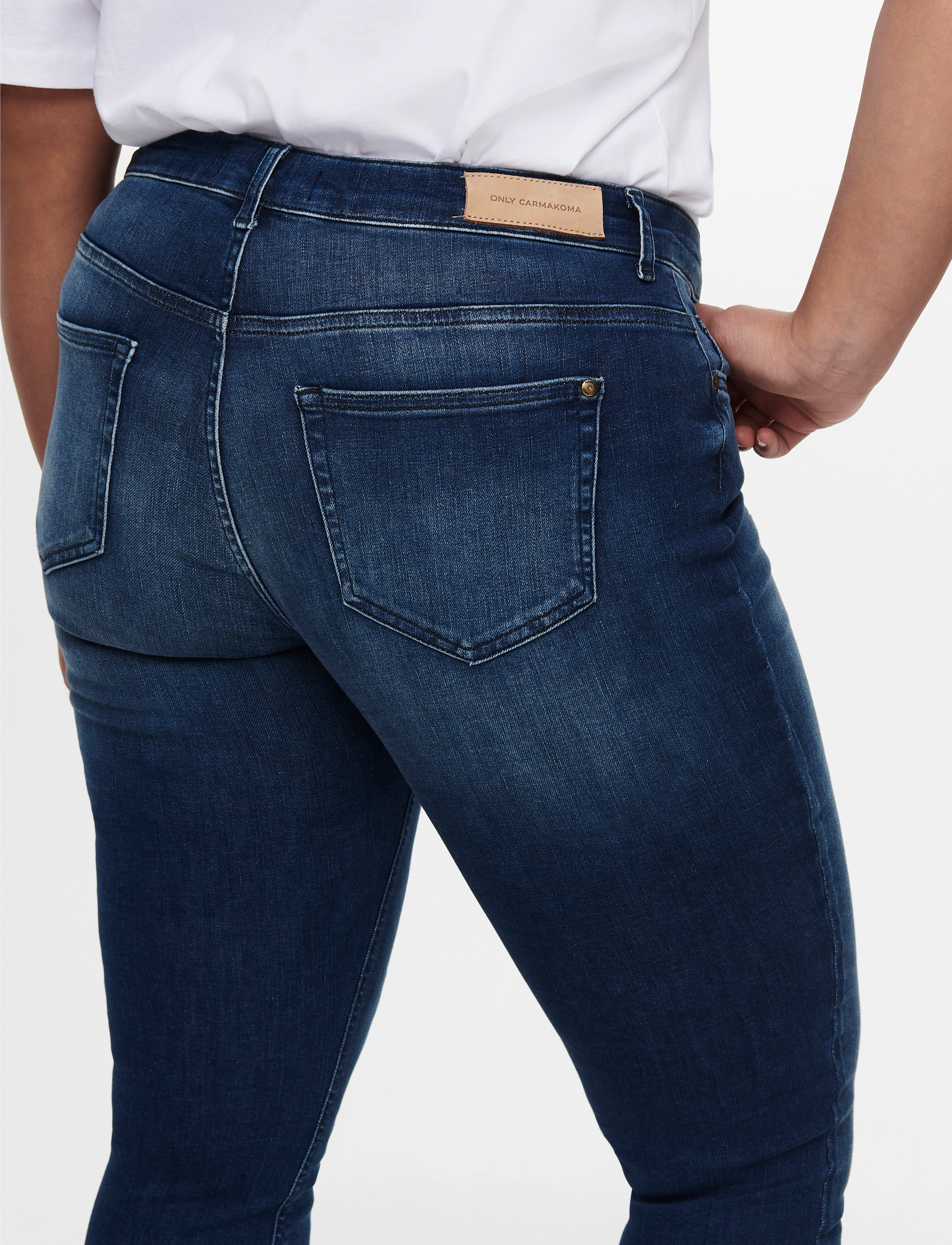 ONLY Carmakoma Carwilly Reg Skinny Ank Jeans Mbd Noos dam – bild 5