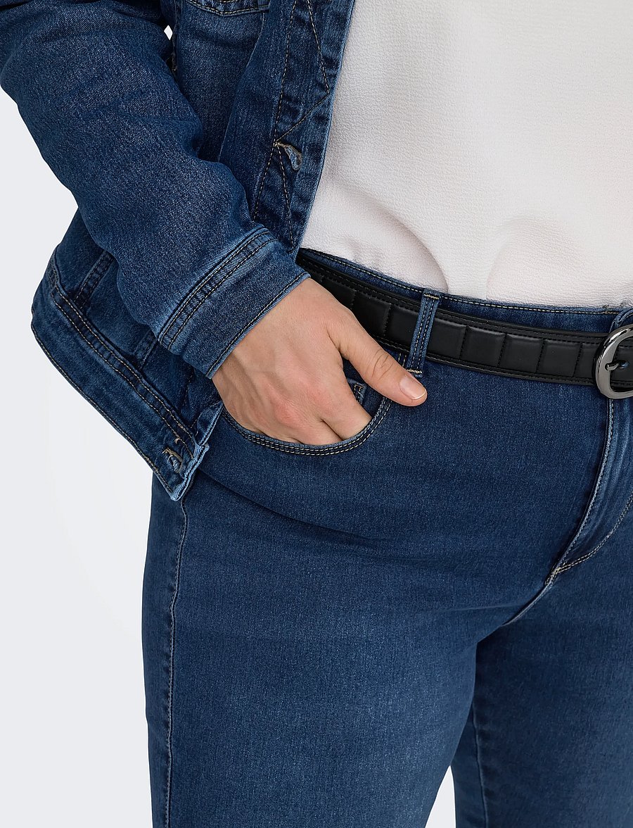 ONLY Carmakoma - CARAUGUSTA HW SK DNM JEANS BJ13964 NOOS - skinny jeans - medium blue denim - 4