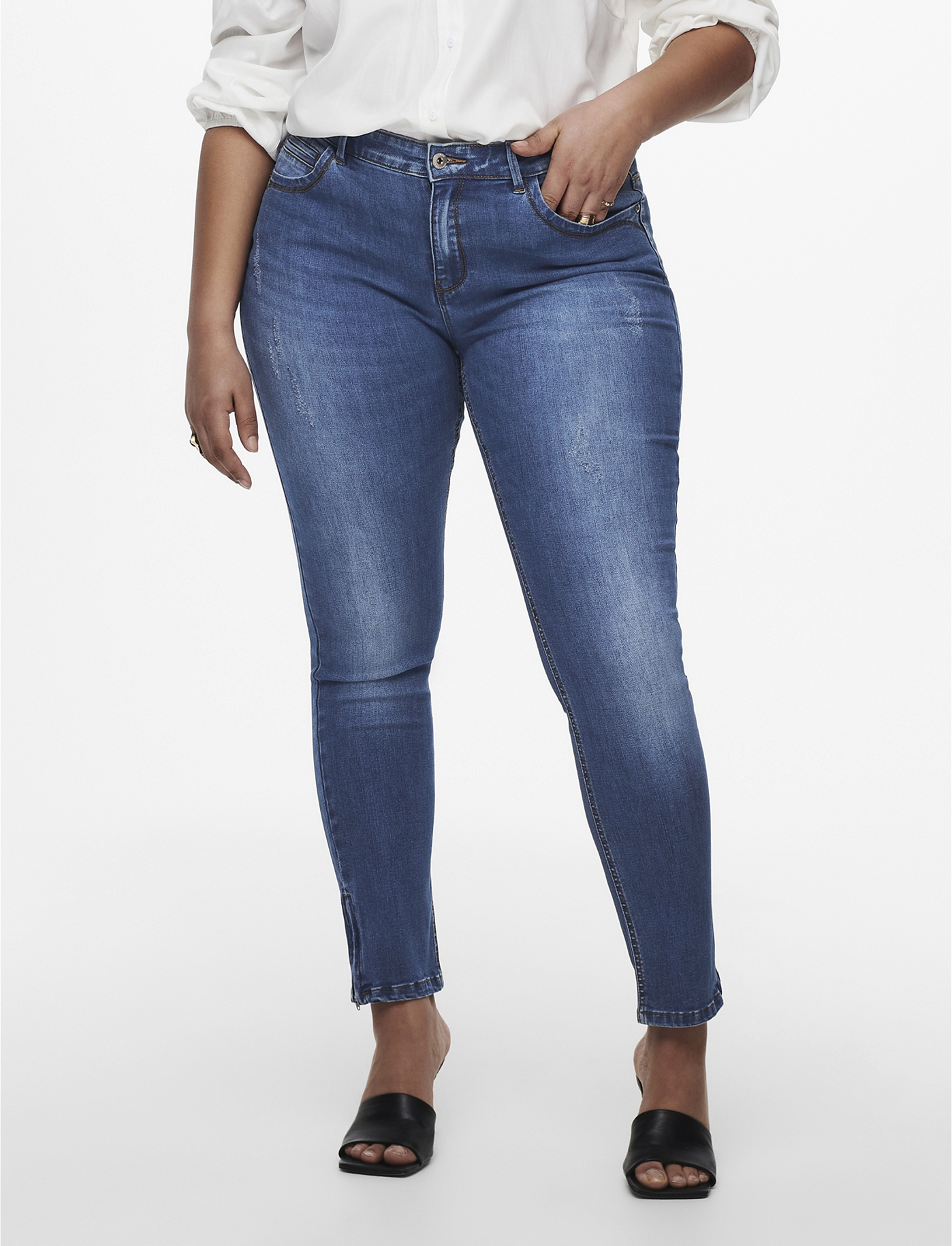 ONLY Carmakoma CARKARLA REG ANK  SK JEANS BJ11336 NOOS - Transitional Layering - MEDIUM BLUE DENIM / blue