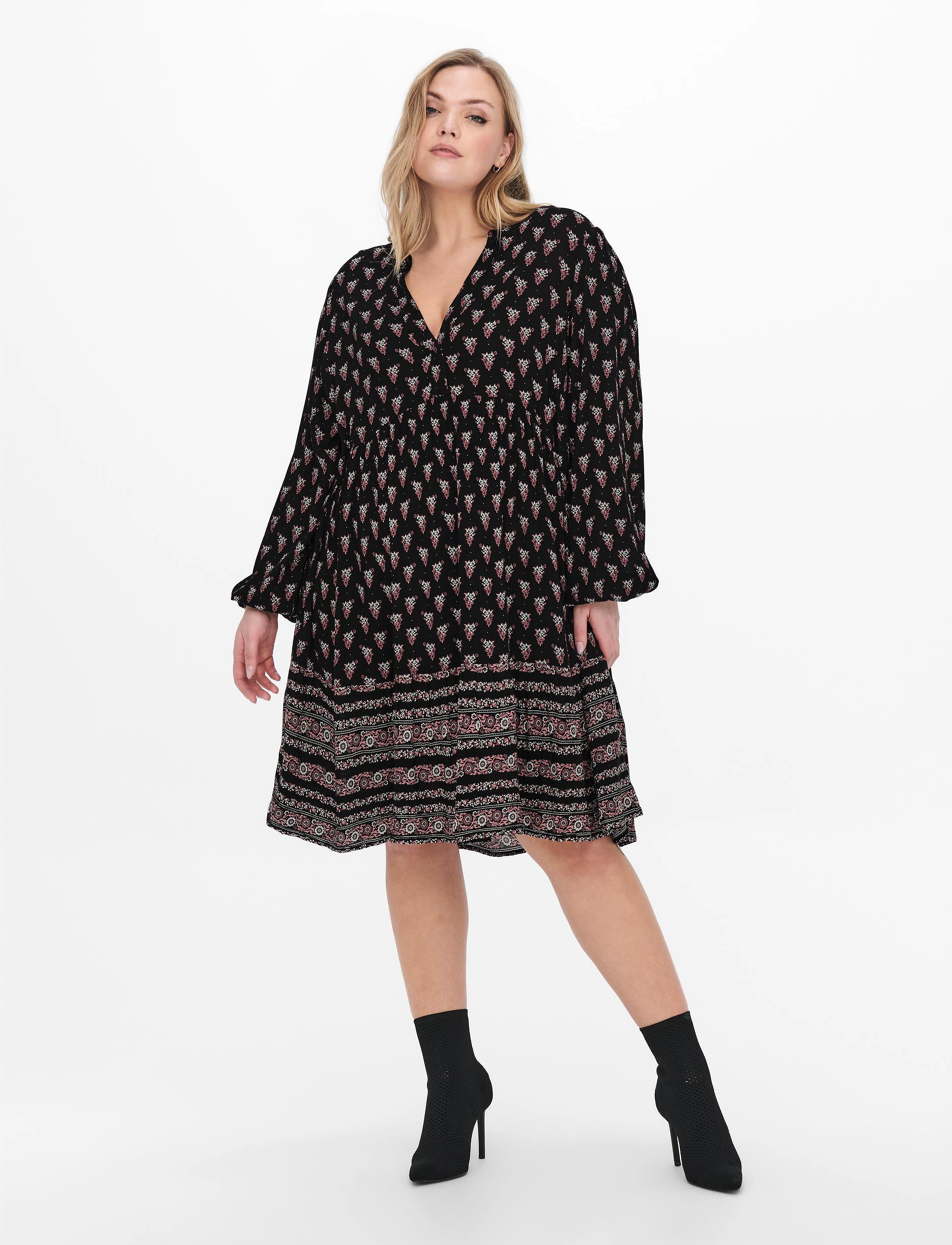 ONLY Carmakoma - CARBOHEE LIFE LS TUNIC DRESS AOP - black - 4