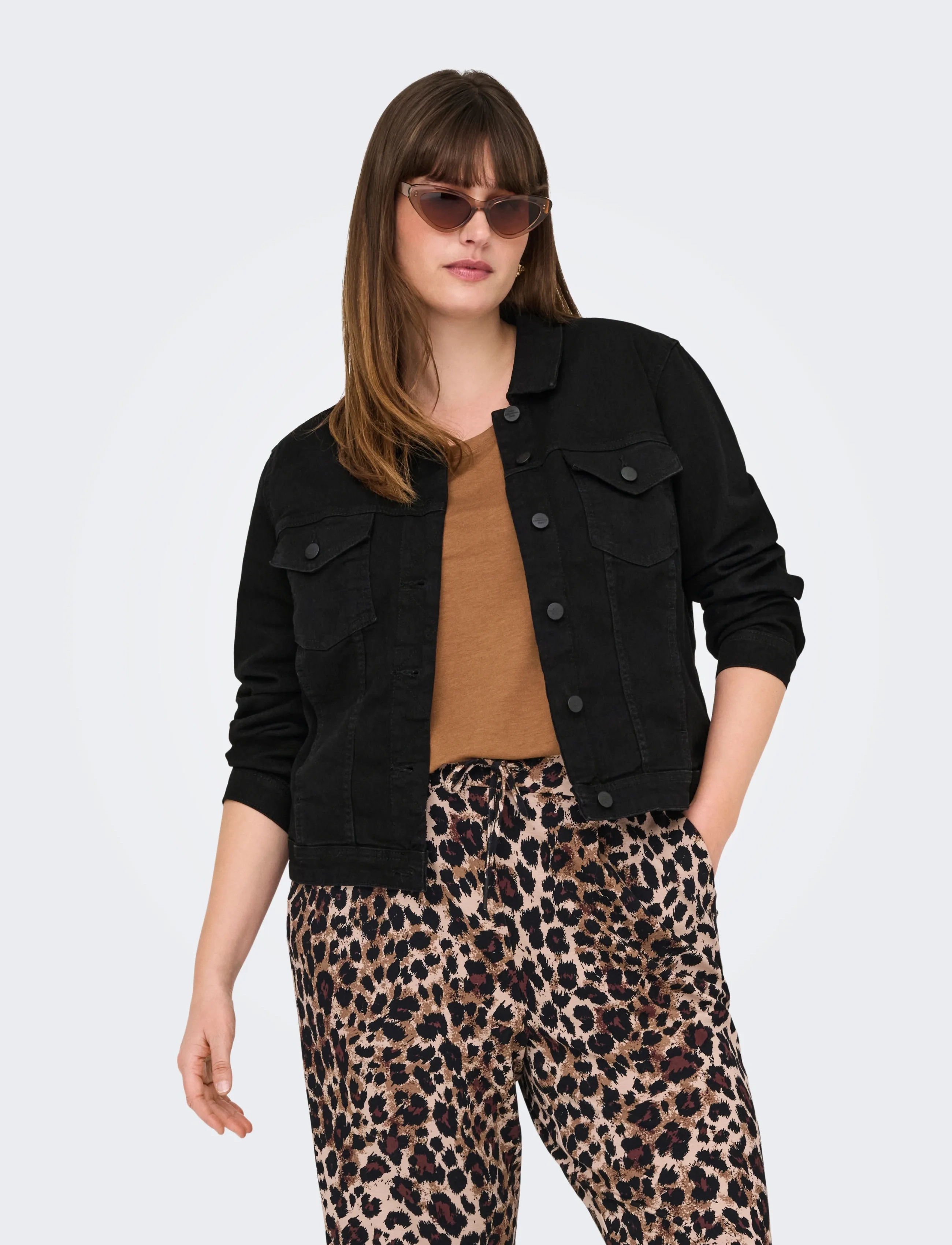 ONLY Carmakoma - CARWESPA LS JACKET BLACK DNM NOOS - kurtki wiosenne - black - 4