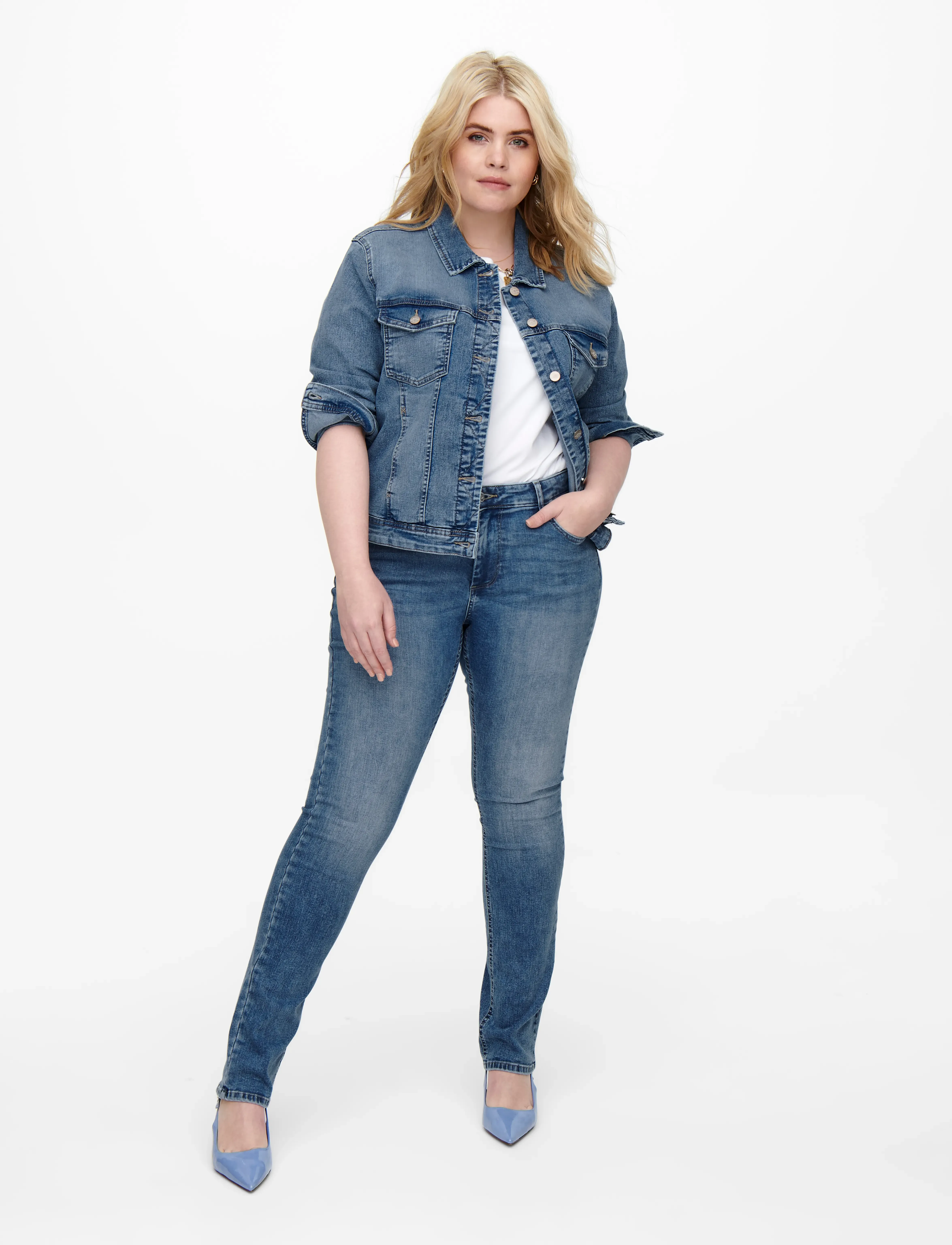 ONLY Carmakoma CARWESPA LS JACKET LIGHT BLUE DNM NOOS - Kampagne - LIGHT BLUE DENIM / blue