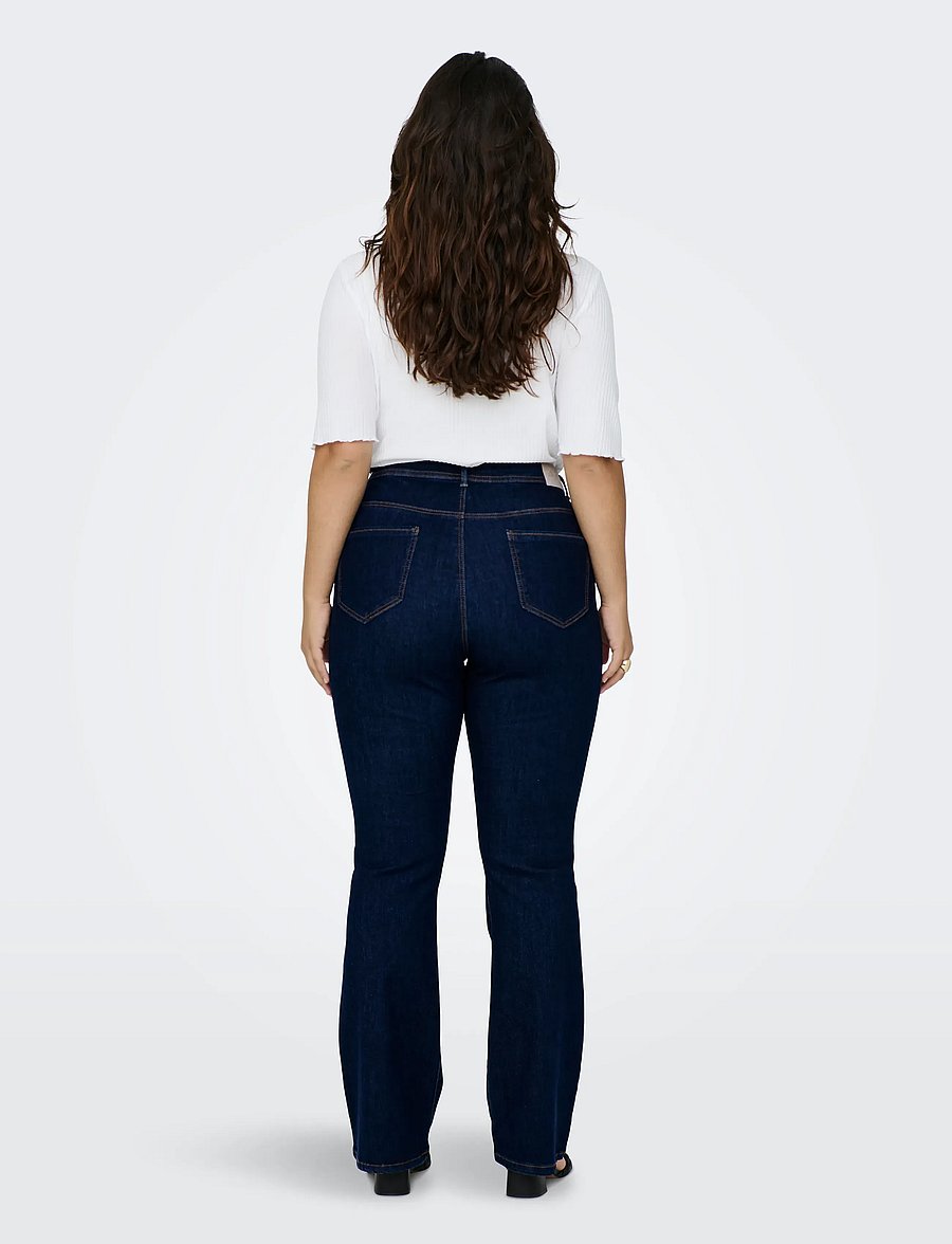 ONLY Carmakoma - CARSALLY HW FLARED JEANS DNM BJ370 NOOS - jeans évasés - dark blue denim - 3