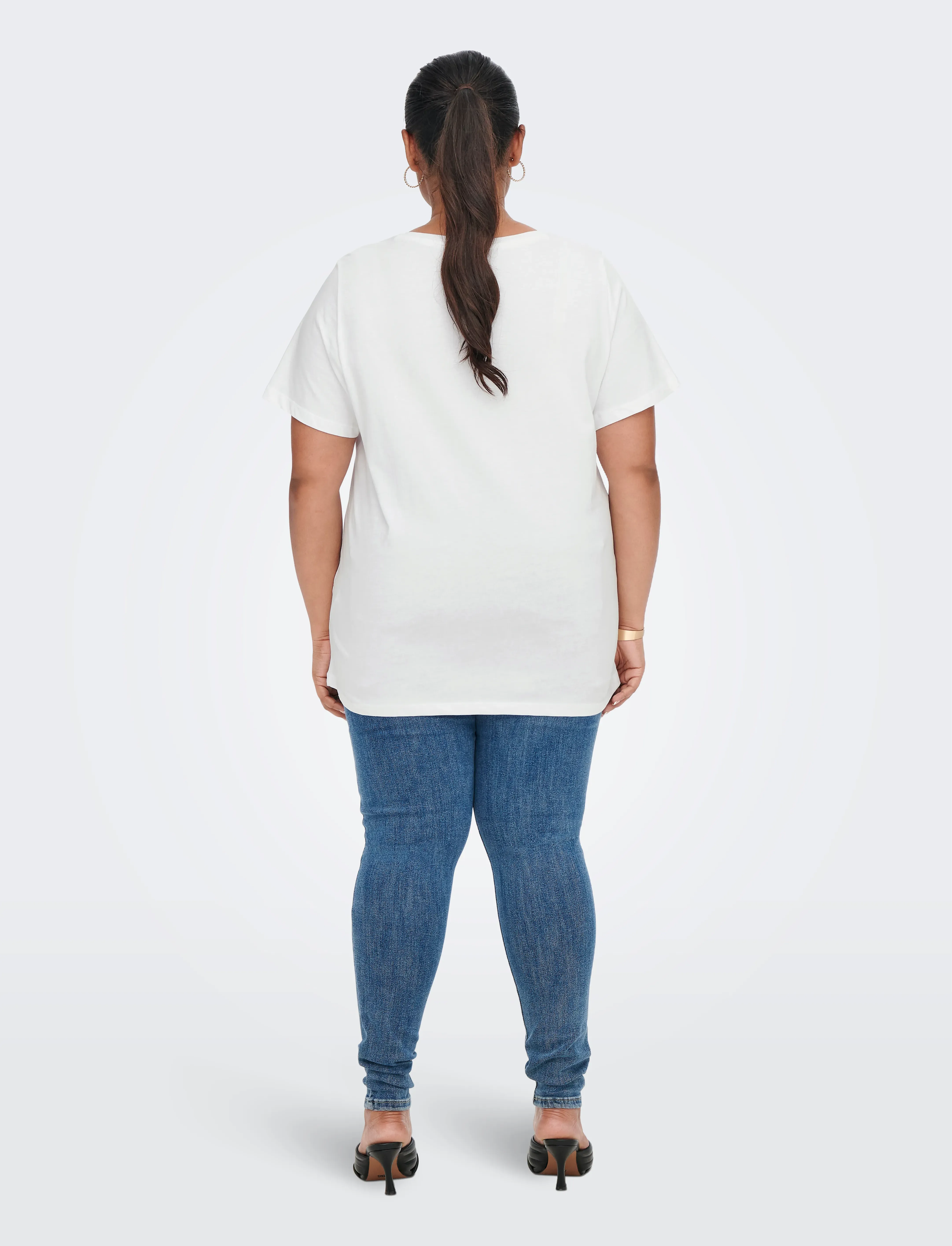 ONLY Carmakoma - CARELODIE SS V-NECK TEE JRS - kurzärmelige - bright white - 3