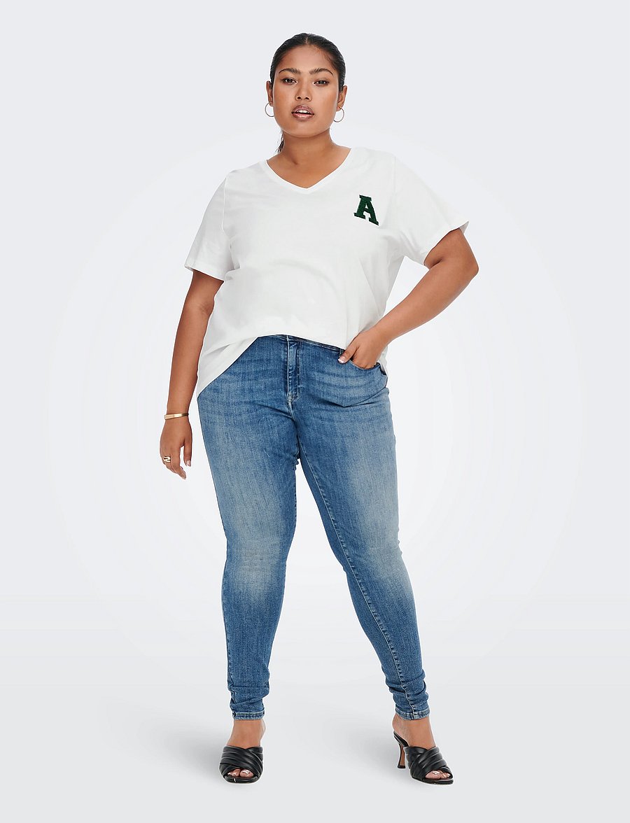 ONLY Carmakoma - CARELODIE SS V-NECK TEE JRS - rudens drabužiai - bright white - 4