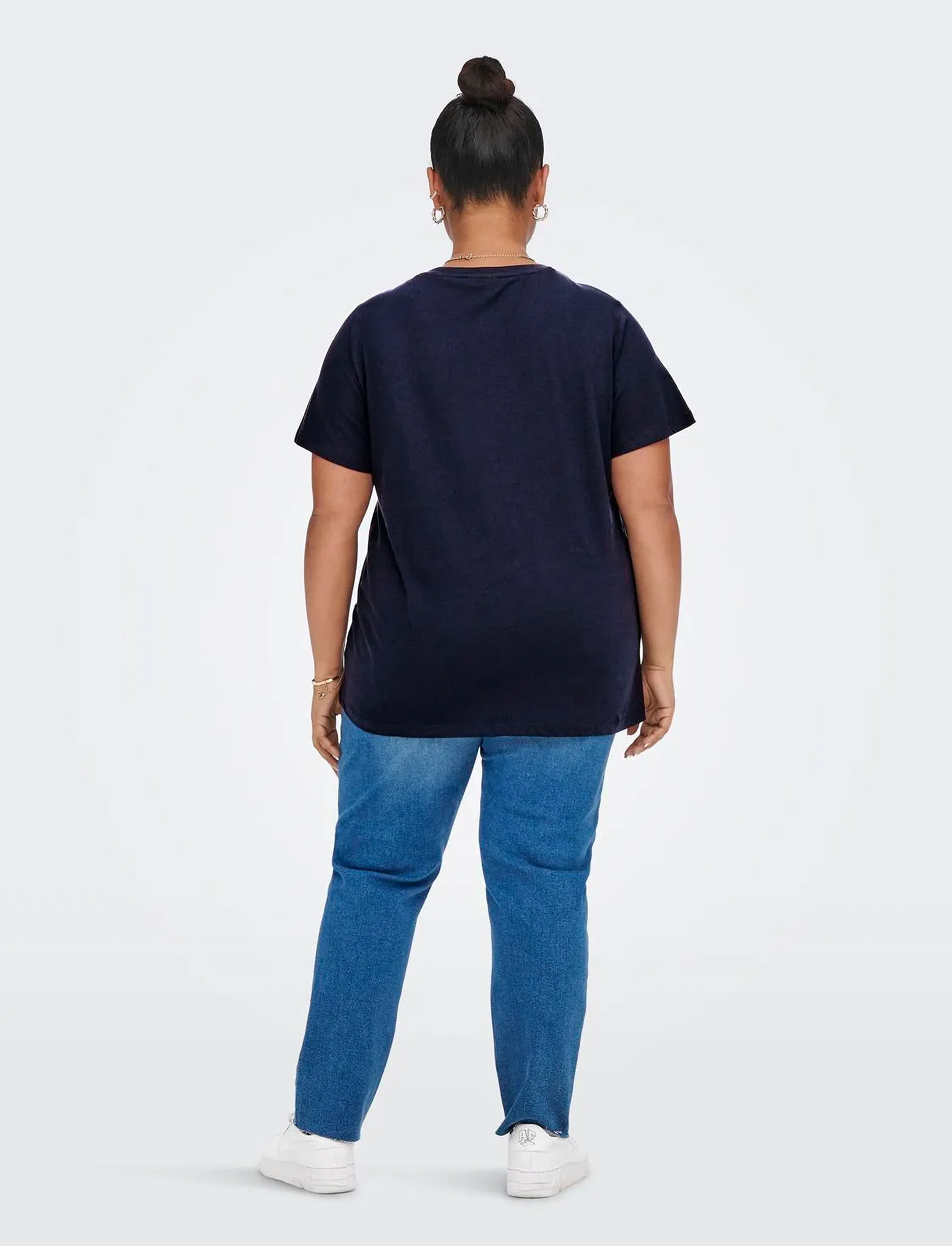 ONLY Carmakoma - CARELODIE SS V-NECK TEE JRS - kortærmede t-shirts - maritime blue - 3