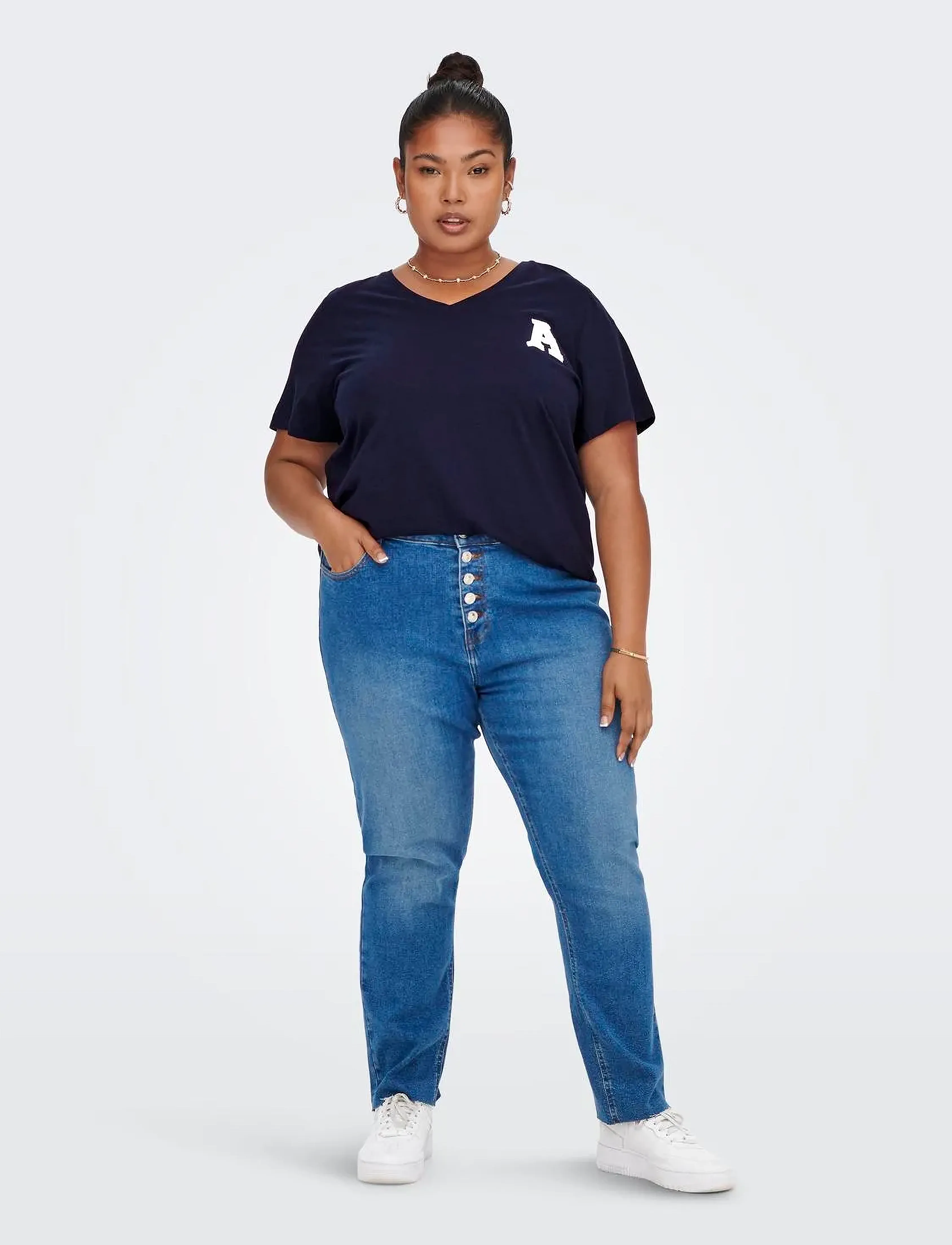 ONLY Carmakoma - CARELODIE SS V-NECK TEE JRS - kortærmede t-shirts - maritime blue - 4