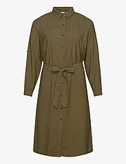 ONLY Carmakoma - CARNABI 3/4 BLK SHIRT DRESS WVN - marškinių tipo suknelės - winter moss - 0