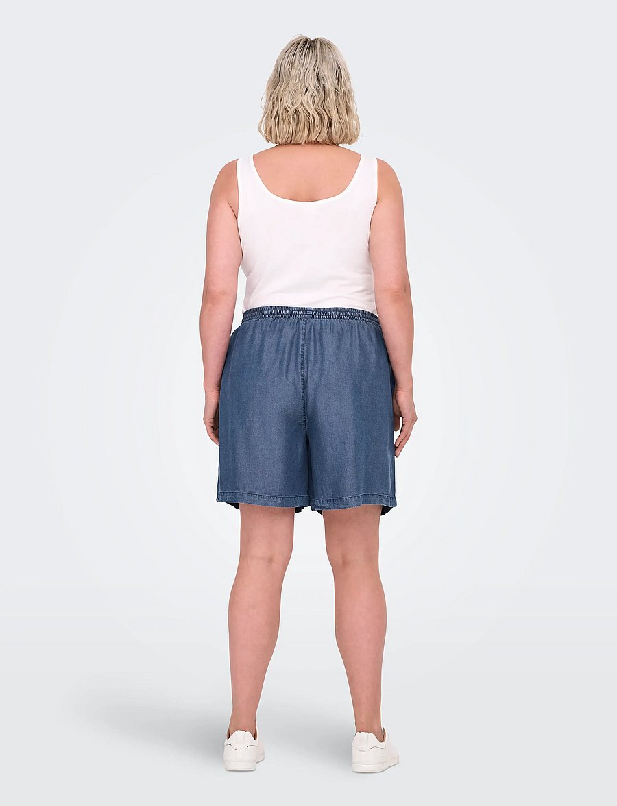 ONLY Carmakoma - CARPEMA LIFE LYOCELL DNM SHORTS YOK - casual shorts - dark blue denim - 3