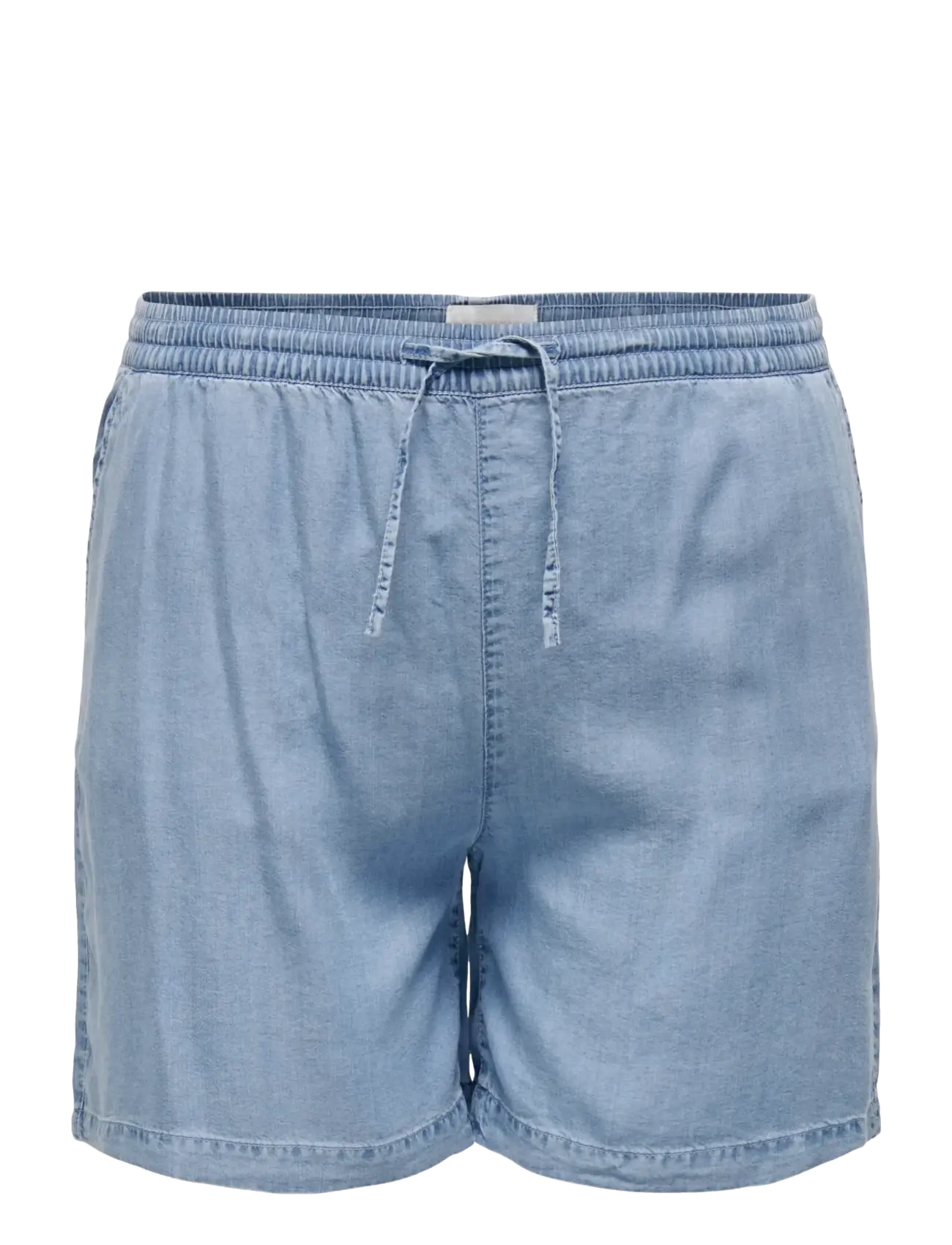 ONLY Carmakoma CARPEMA LIFE LYOCELL DNM SHORTS YOK - Shorts - MEDIUM BLUE DENIM / blue