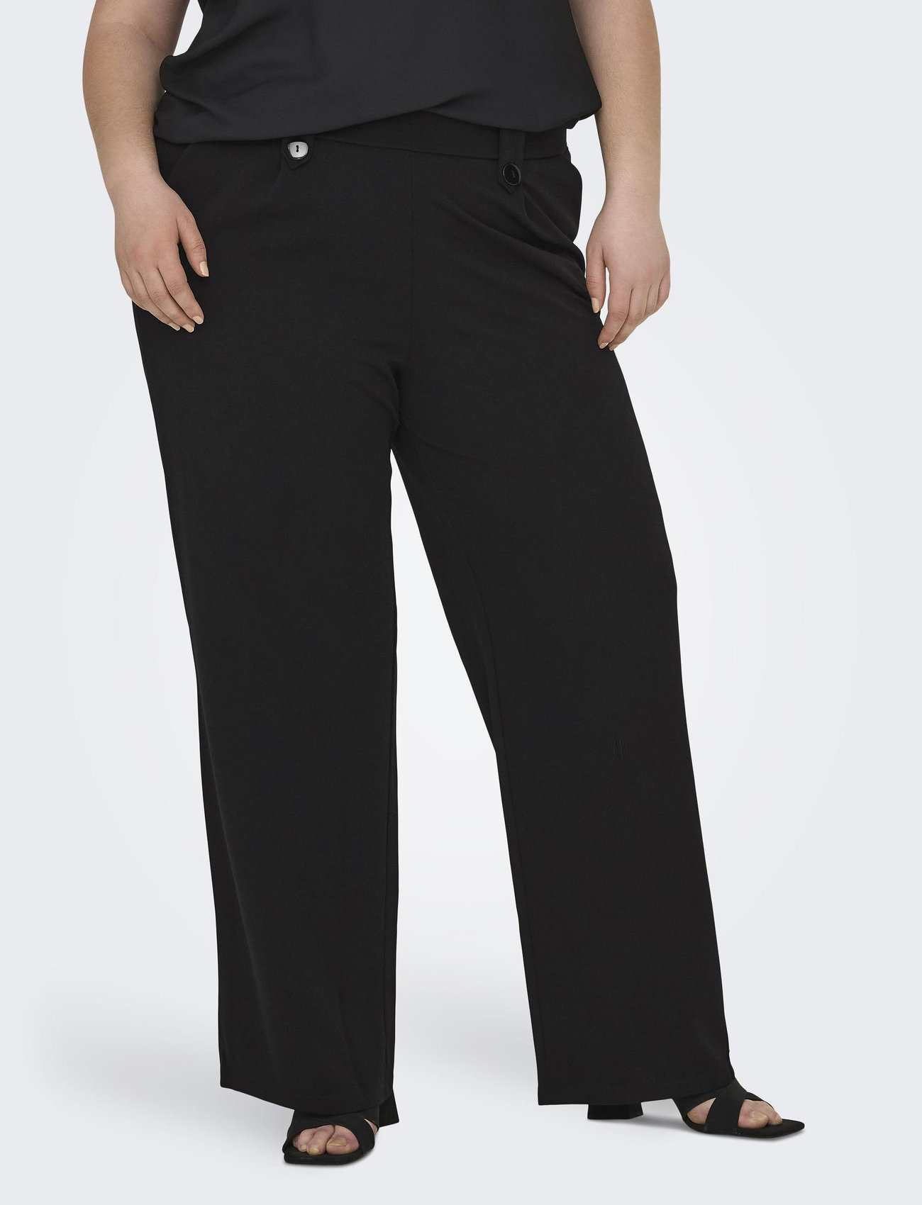 ONLY Carmakoma - CARSANIA BUTTON PANT JRS PNT NOOS - leveälahkeiset housut - black - 0