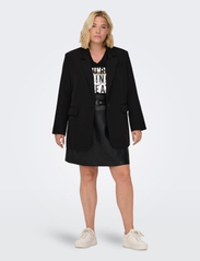 ONLY Carmakoma - CARLANA-BERRY L/S OVS BLAZER TLR NOOS - party wear at outlet prices - black - 7