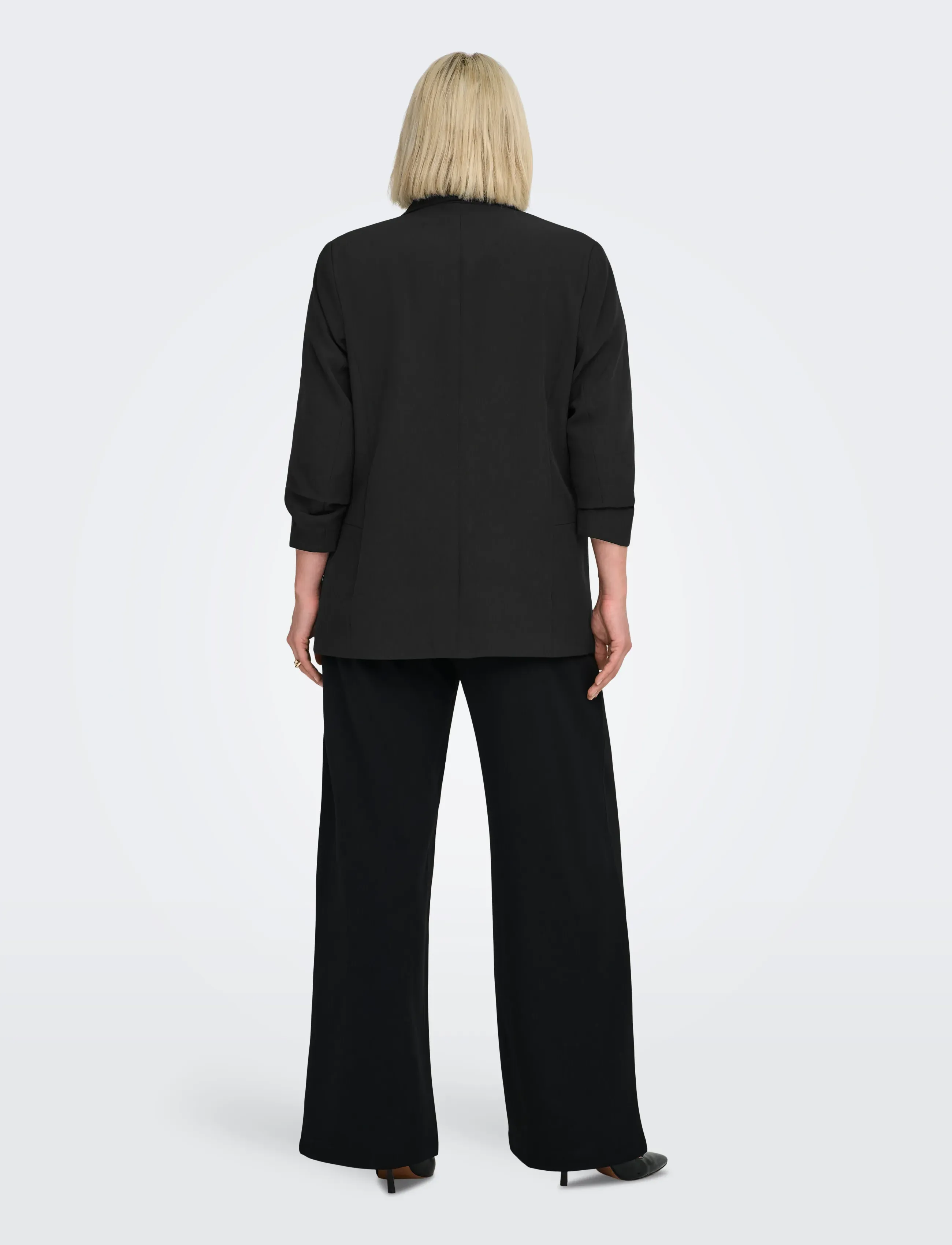 ONLY Carmakoma - CARELLY 3/4 BLAZER TLR NOOS - einreihige blazer - black - 3