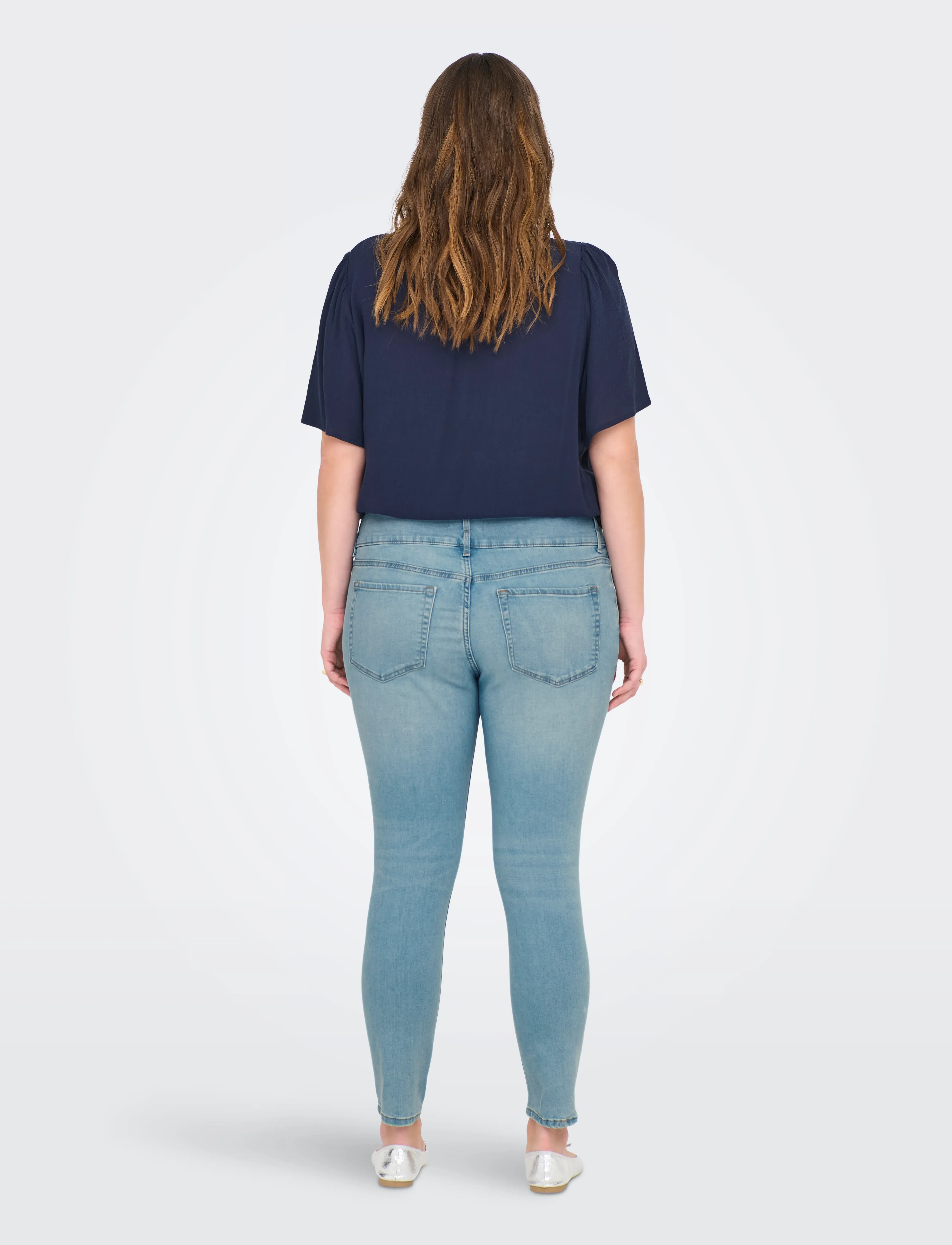 ONLY Carmakoma - CARANNA HW SKINNY ANK DNM ANA NOOS - light blue denim - 3