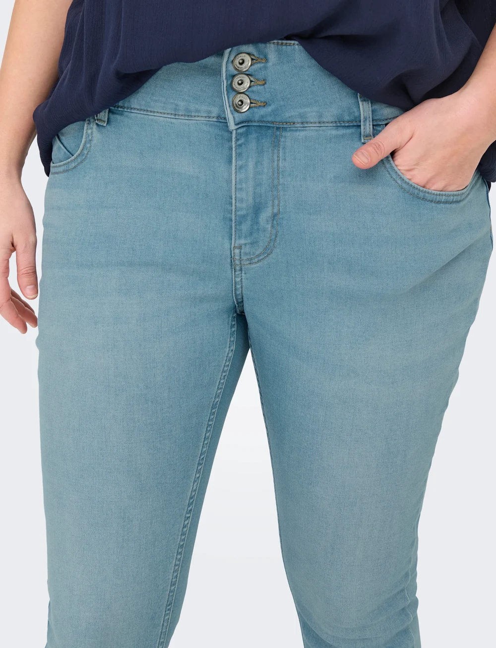 ONLY Carmakoma - CARANNA HW SKINNY ANK DNM ANA NOOS - skinny jeans - light blue denim - 5