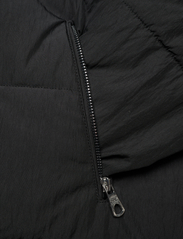 ONLY Carmakoma - CARNEWDOLLY LONG PUFFER COAT CC OTW - winter jackets - black - 8