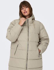 ONLY Carmakoma - CARNEWDOLLY LONG PUFFER COAT CC OTW - winter jackets - weathered teak - 5