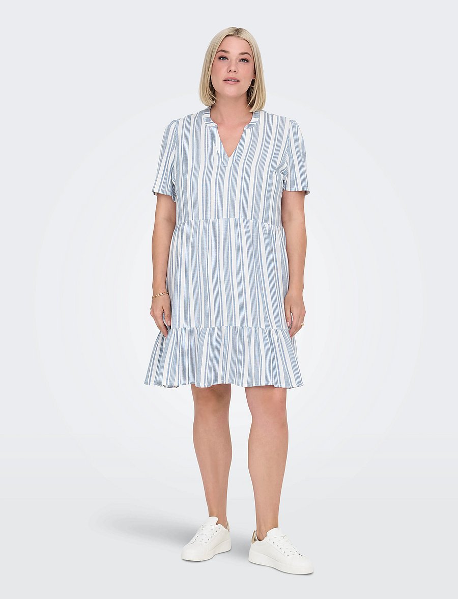 ONLY Carmakoma - CARTIRI-CARO S/S V-NECK LIN DRESS TLR - coronet blue - 0
