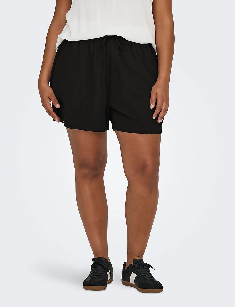 ONLY Carmakoma - CARLUX SHORTS NOOS - casual shorts - black - 0