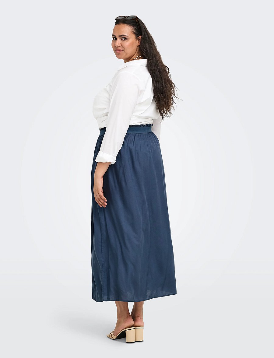 ONLY Carmakoma - CARVENEDIG LONG SKIRT NOOS - maxi röcke - vintage indigo - 3