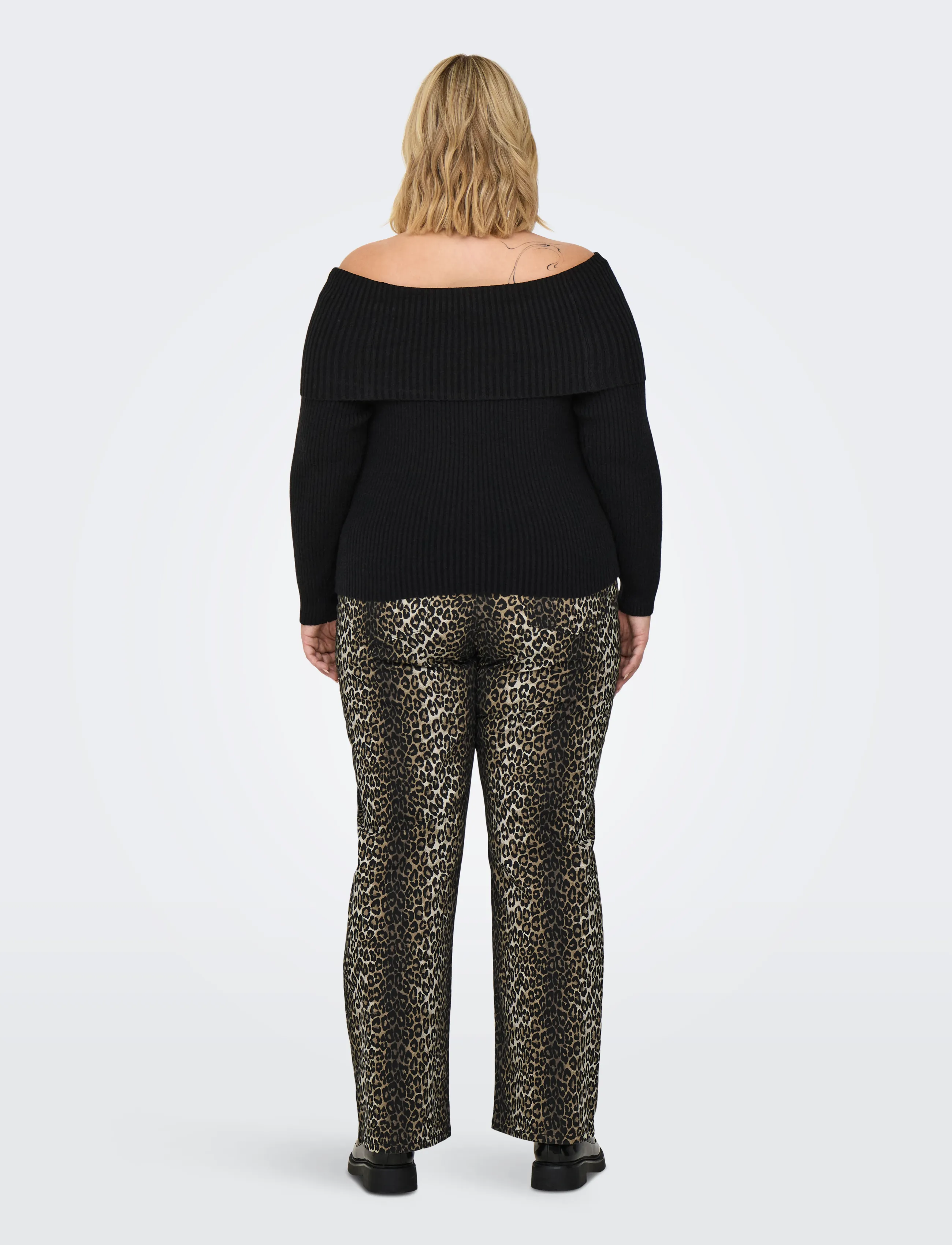 ONLY Carmakoma - CARKATIA LS OFF SHOULDER KNT - stickade tröjor - black - 3