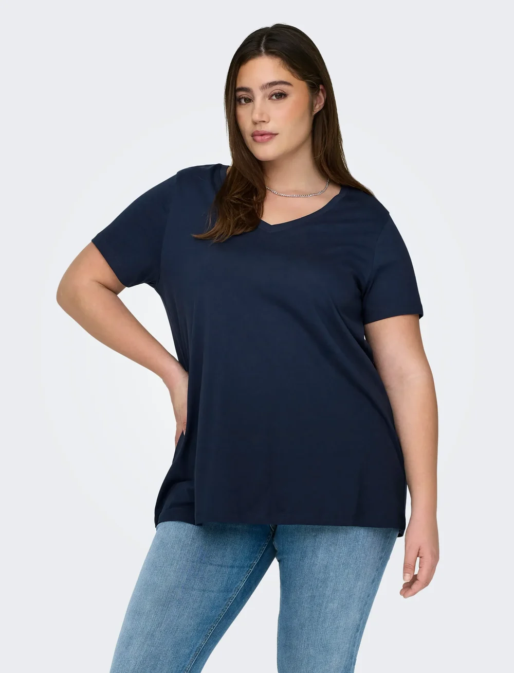 ONLY Carmakoma - CARBONNIE LIFE S/S V A-SHAPE TEE NOOS - t-shirts - naval academy - 5