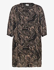 ONLY Carmakoma - CARBETSEY 3/4 SHIRT BLK DRESS AOP - odzież imprezowa w cenach outletowych - black - 1
