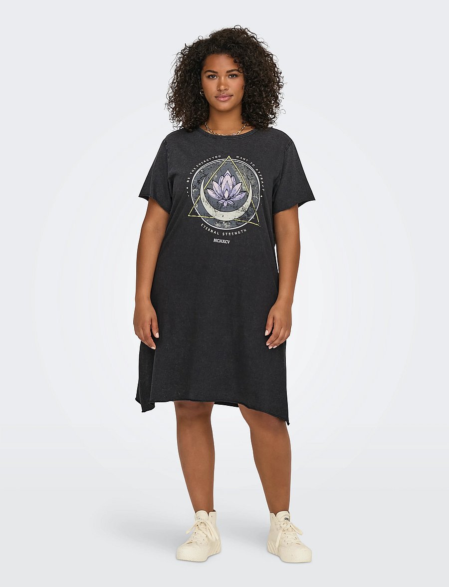 ONLY Carmakoma - CARLUCY SS T-SHIRT DRESS JRS NOOS - black - 4