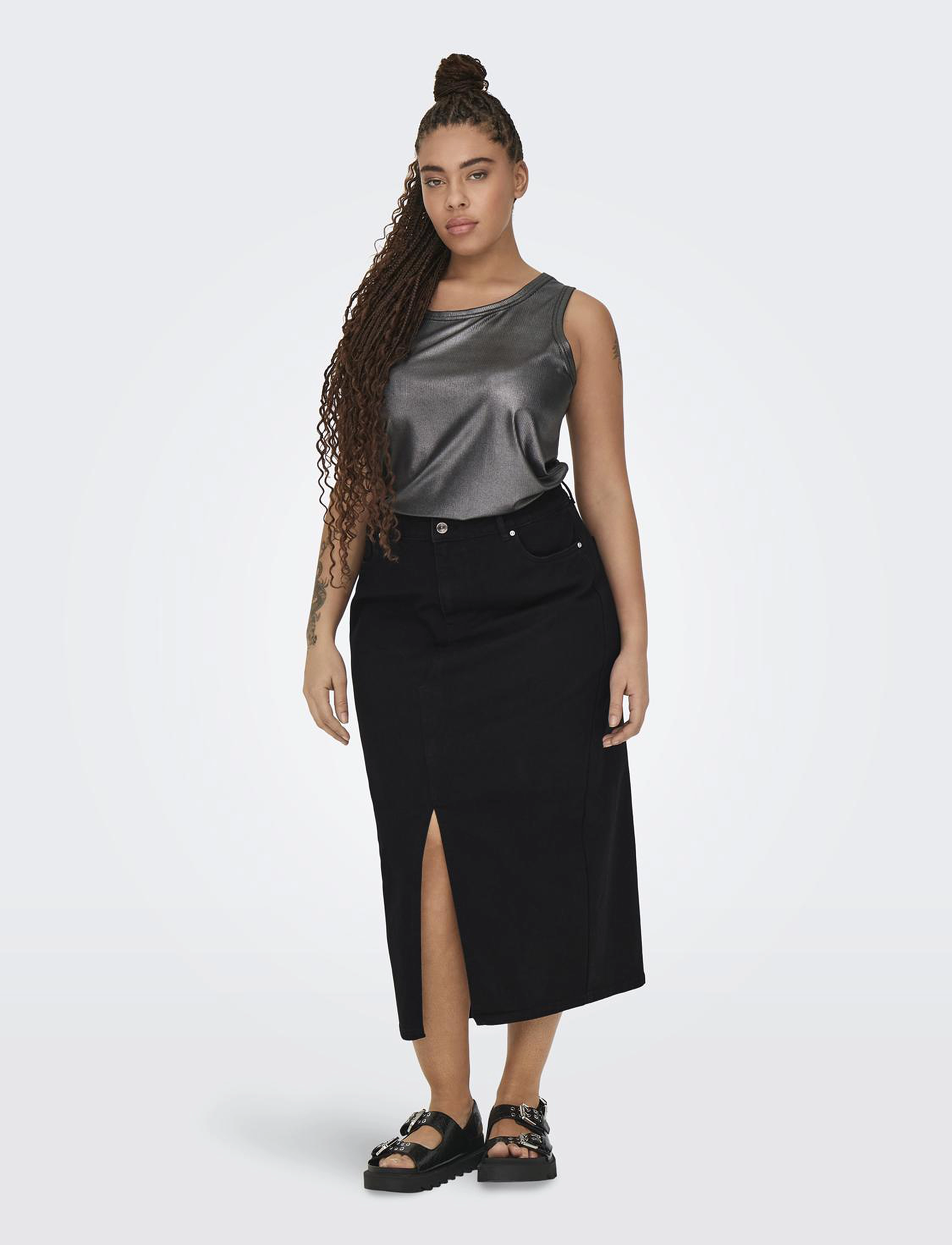 ONLY Carmakoma - CARSIRI FRONT SLIT SKIRT DNM GUA NOOS - jupes en jeans - black denim - 5