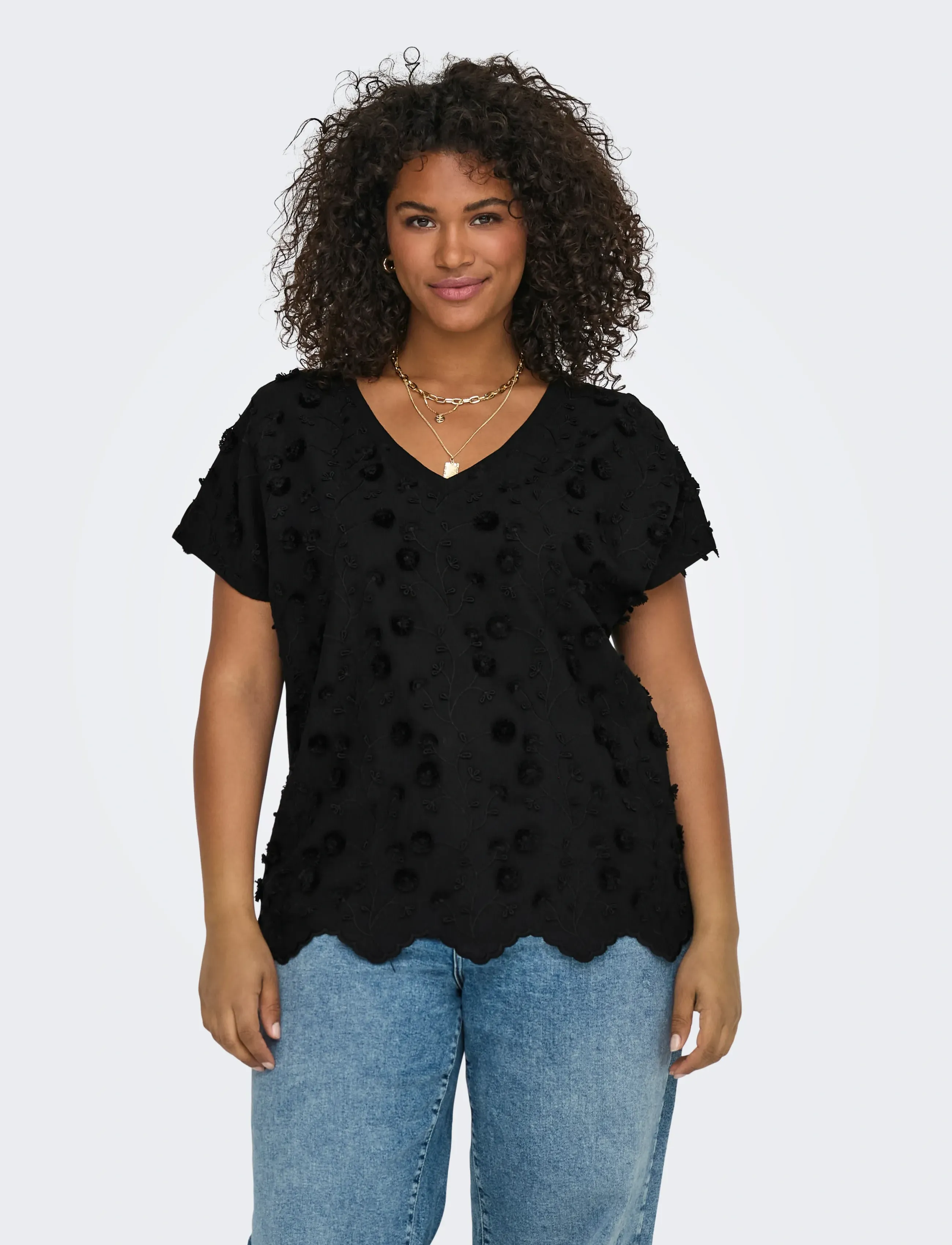 ONLY Carmakoma CARLULU S/S V-NECK TOP BOX JRS - Blusen - BLACK / black