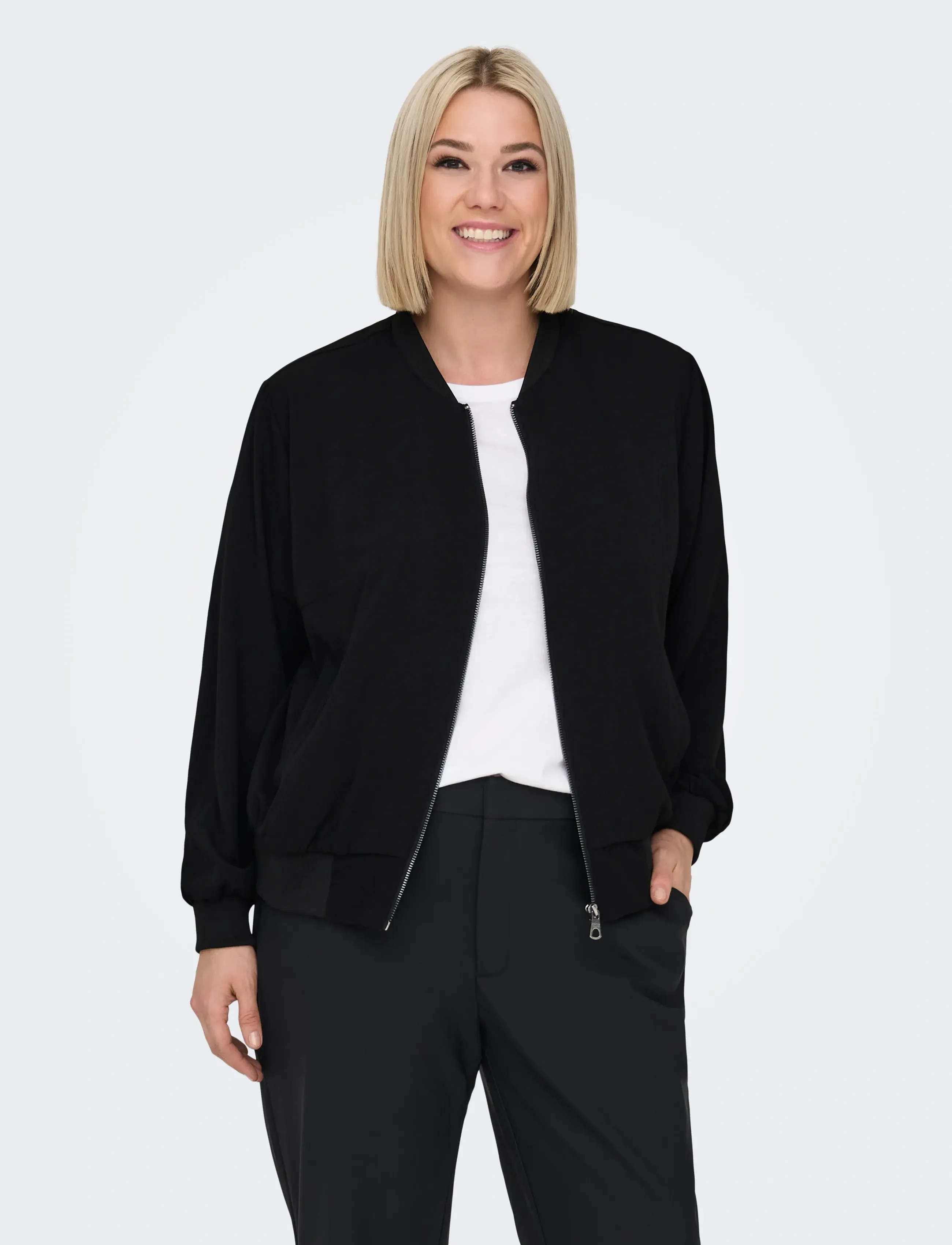 ONLY Carmakoma CARLUX L/S BOMBER JACKET NOOS - Kollektsioonid - BLACK / black